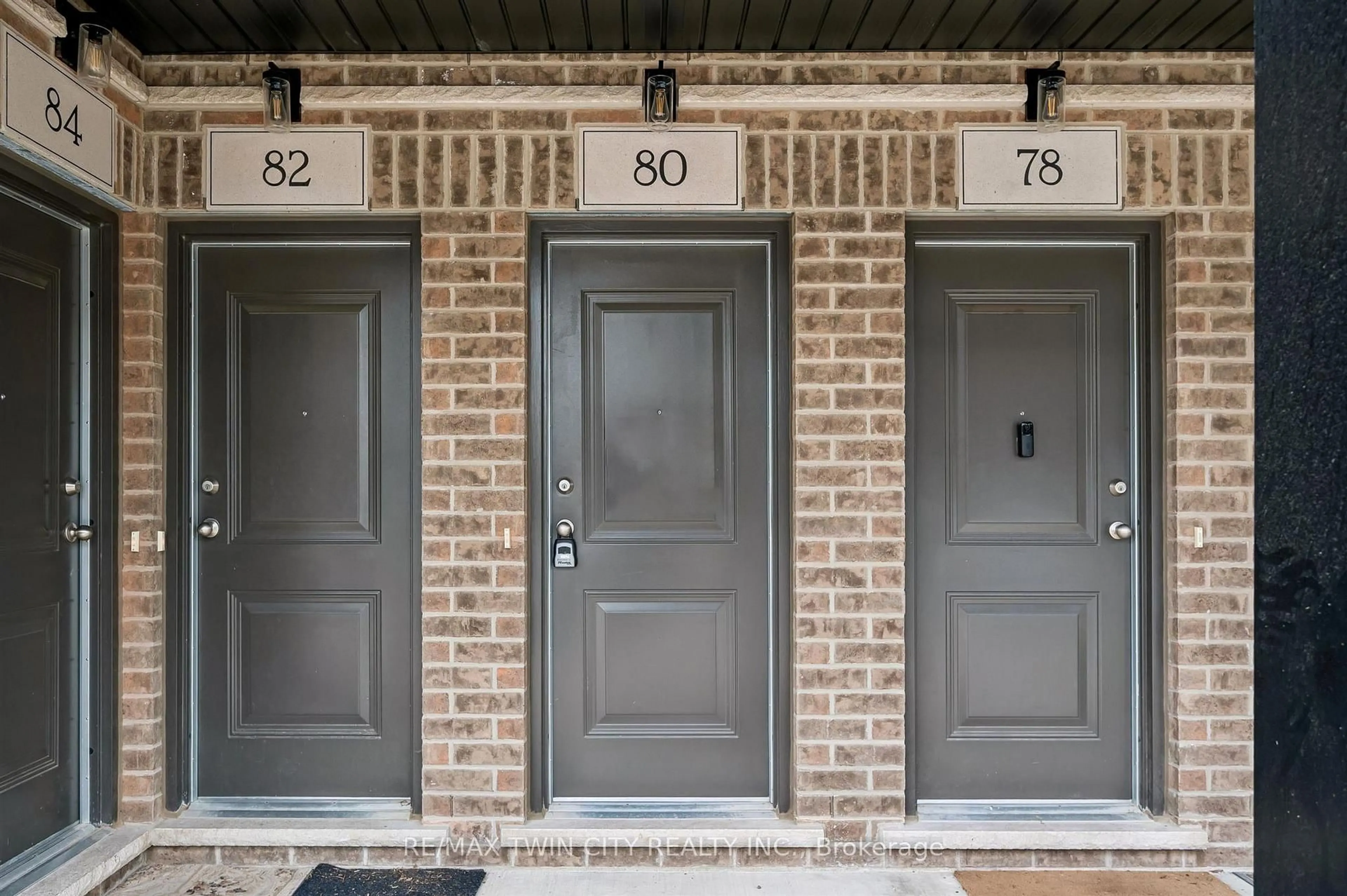 Home with brick exterior material, street for 80 Lomond Lane, Kitchener Ontario N2R 0R4
