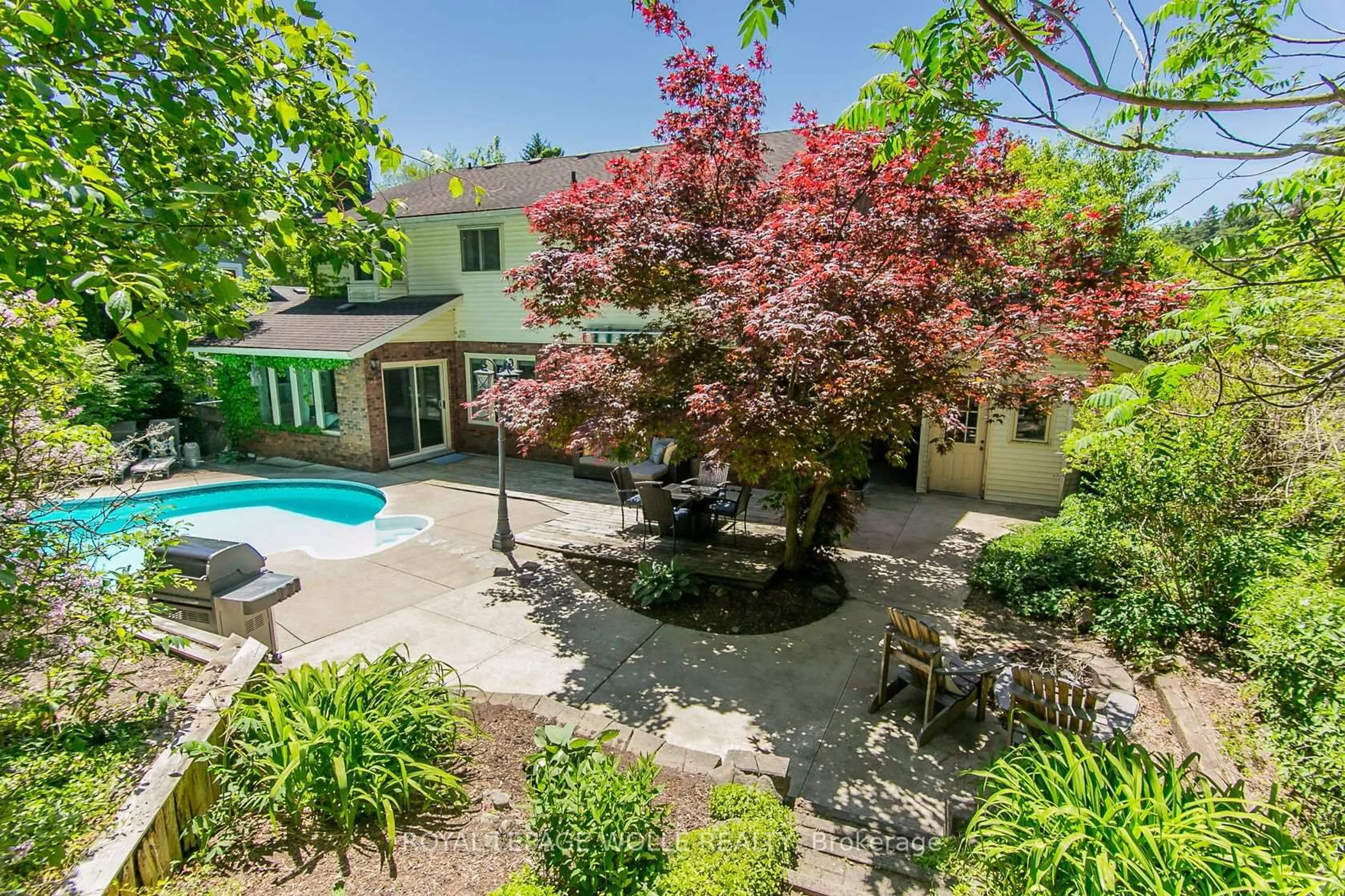 Patio, unknown for 1774 Old Mill Rd, Kitchener Ontario N2P 1Z5