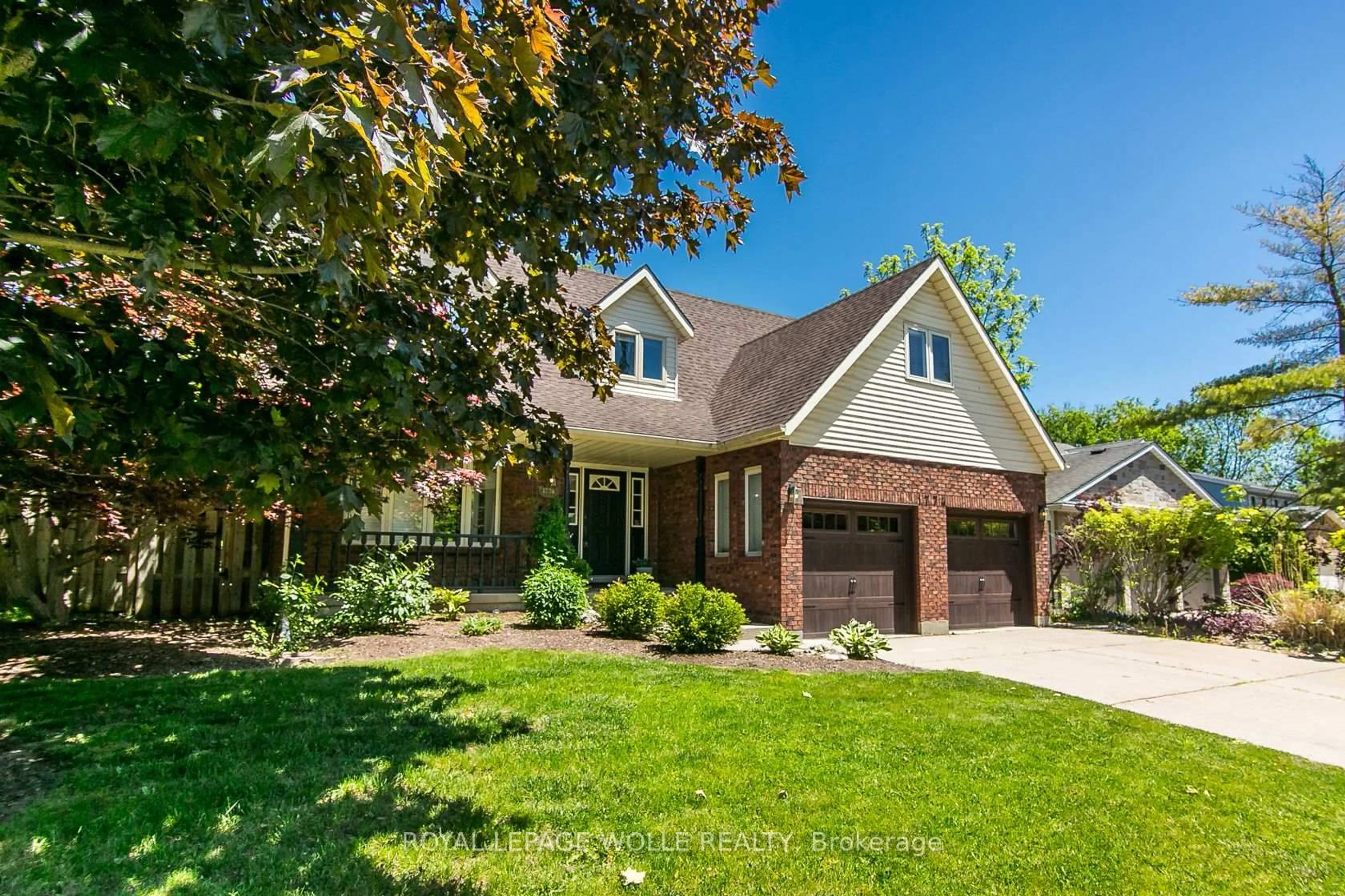 Home with brick exterior material, street for 1774 Old Mill Rd, Kitchener Ontario N2P 1Z5