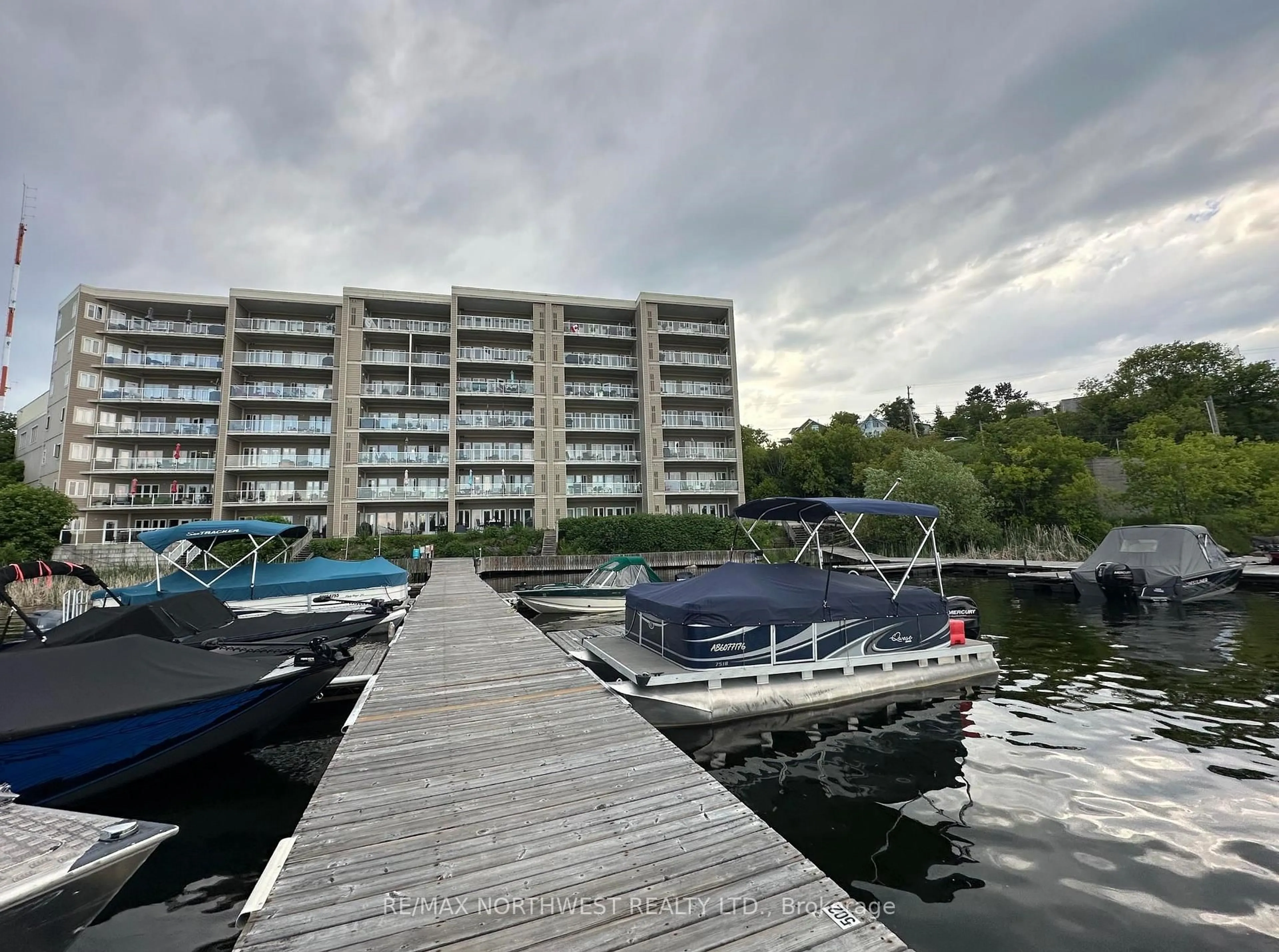 Unknown for 604 - 5 Bay Road, Kenora Ontario P9N 3P3