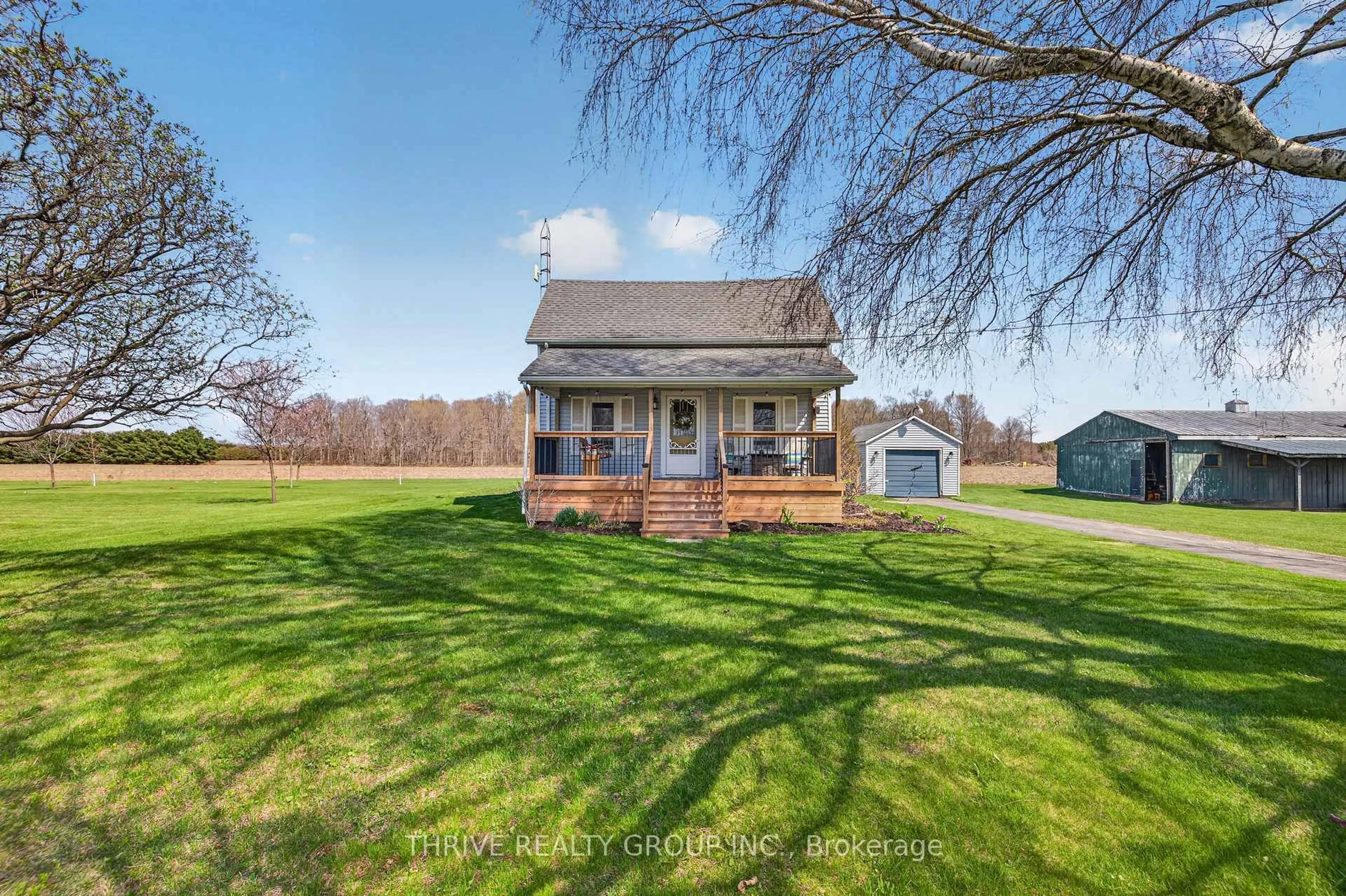 A pic from outside/outdoor area/front of a property/back of a property/a pic from drone, unknown for 44856 Dexter Line, Central Elgin Ontario N0L 2L0