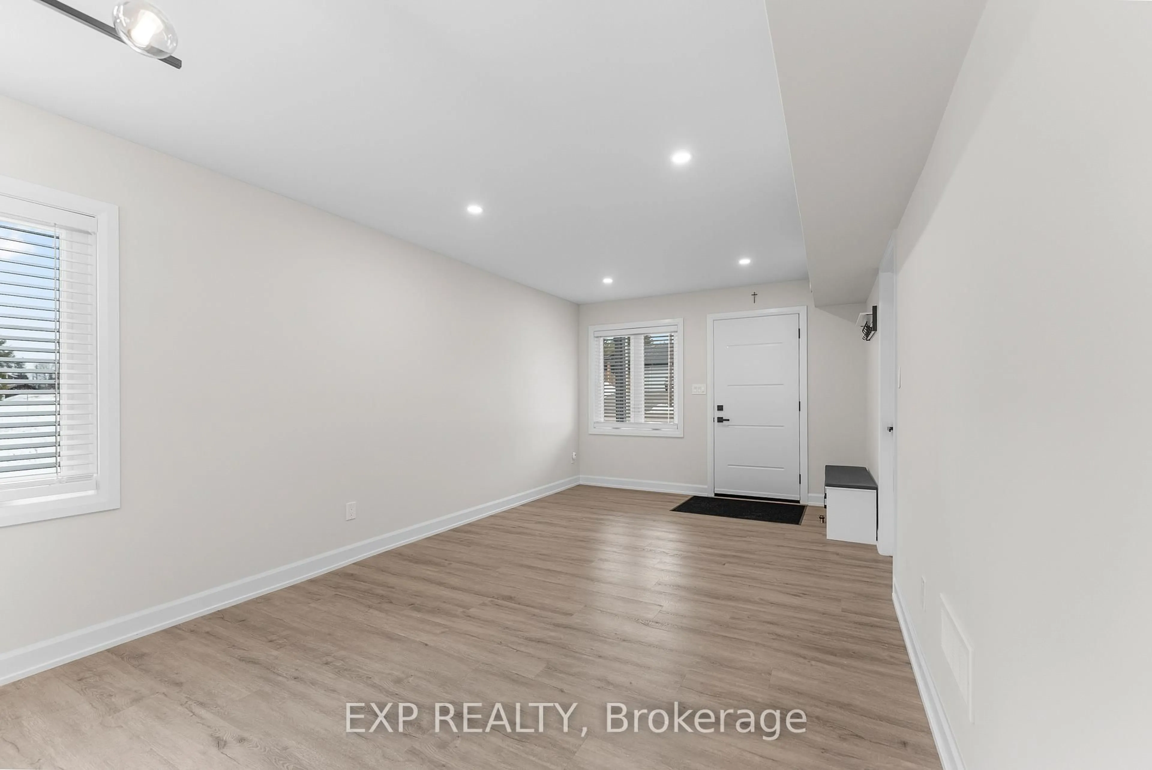 A pic of a room for 15 Zilney St, Barry's Bay Ontario K0J 1B0