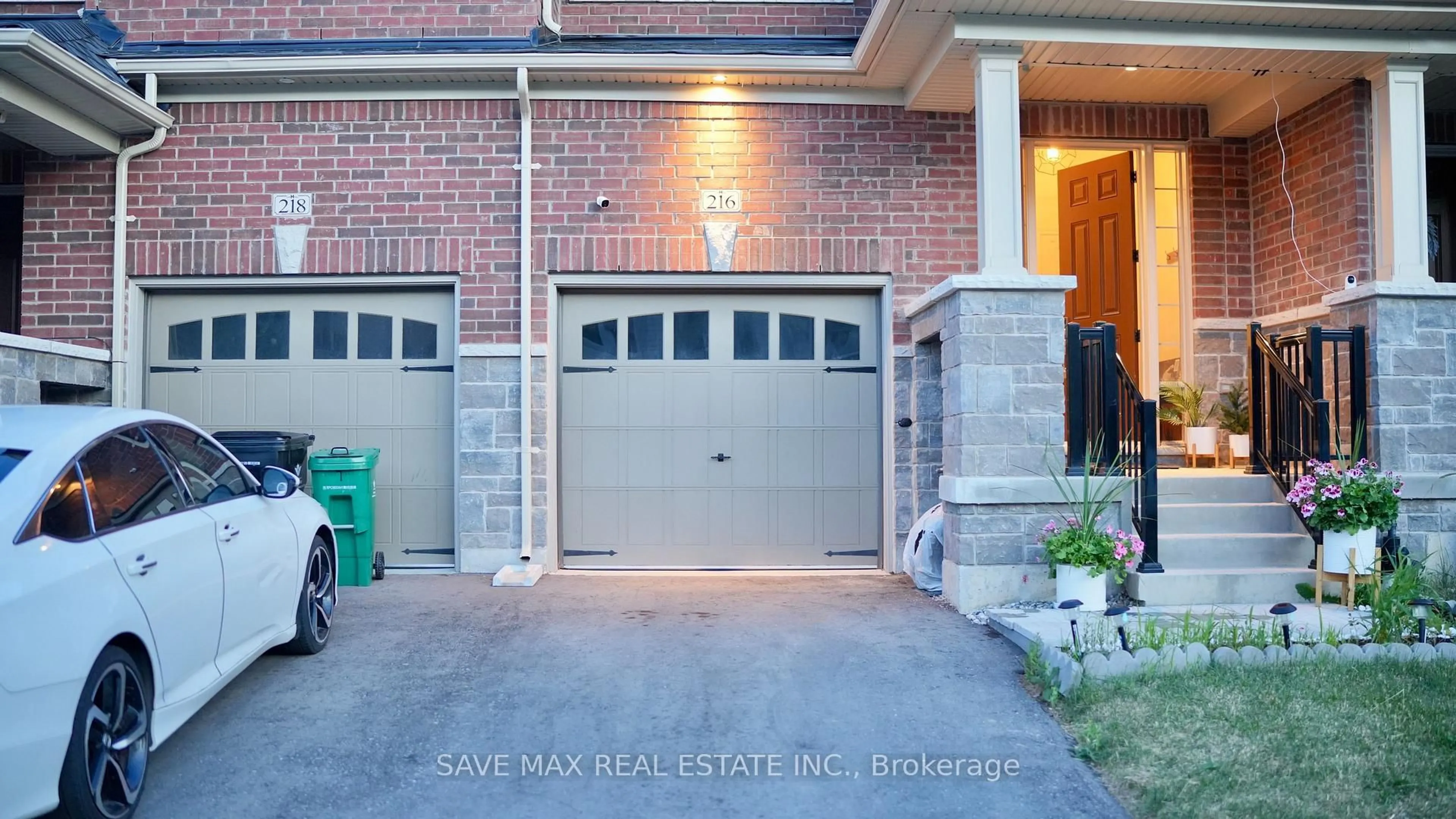 Home with brick exterior material, street for 216 Broadacre Dr, Kitchener Ontario N2R 0S6