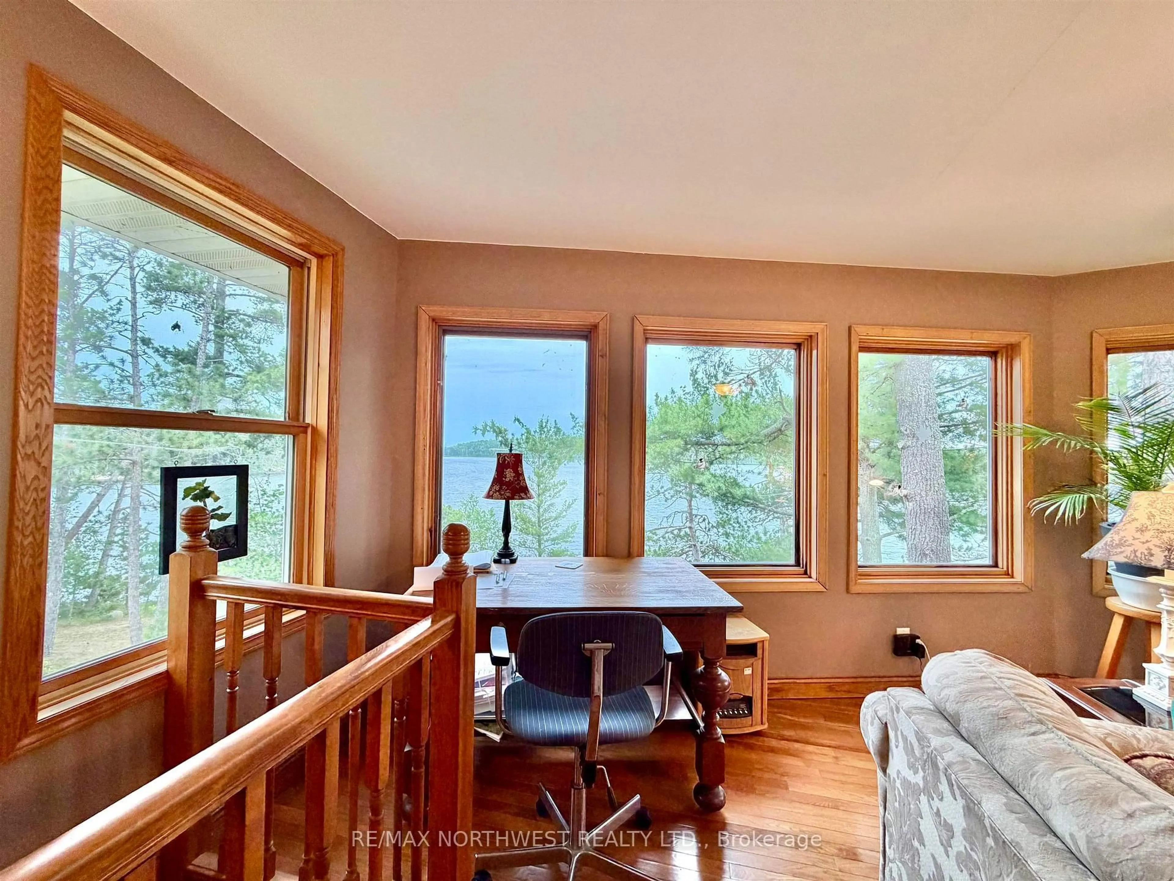 Dining room, wood/laminate floor for 543A Reef Point Rd, Rainy River Remote Area Ontario P9A 3M3