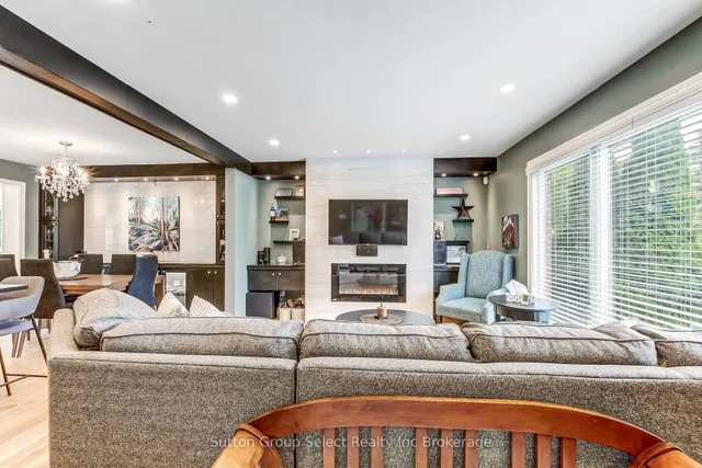468 Lee Ave, Woodstock 3