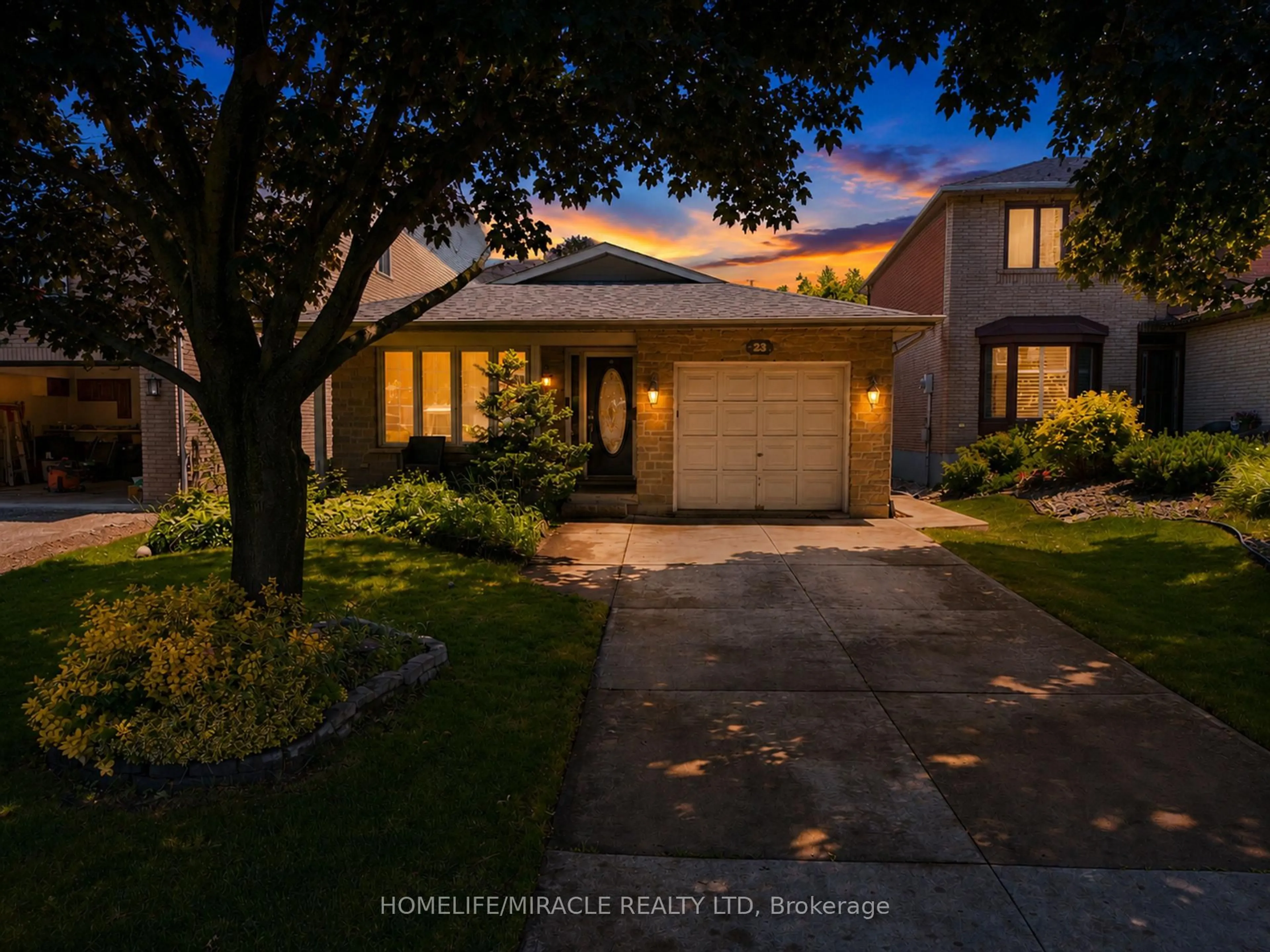 Home with brick exterior material, street for 23 Millpond Pl, Hamilton Ontario L8W 2W6