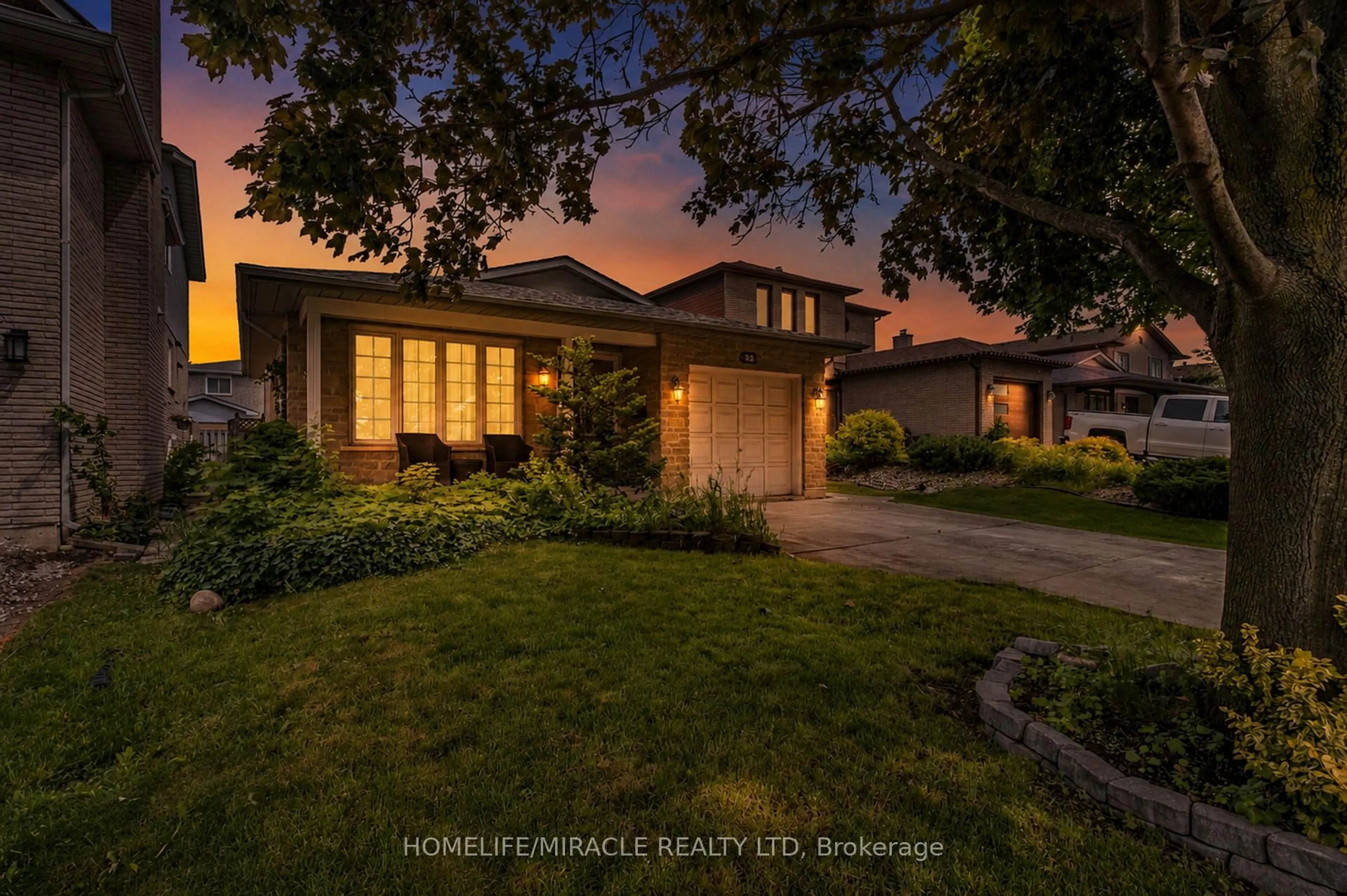 Home with brick exterior material, street for 23 Millpond Pl, Hamilton Ontario L8W 2W6