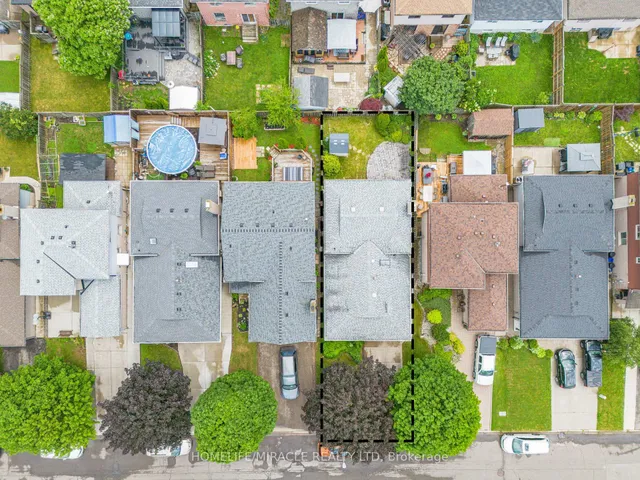 23 Millpond Pl, Hamilton 4