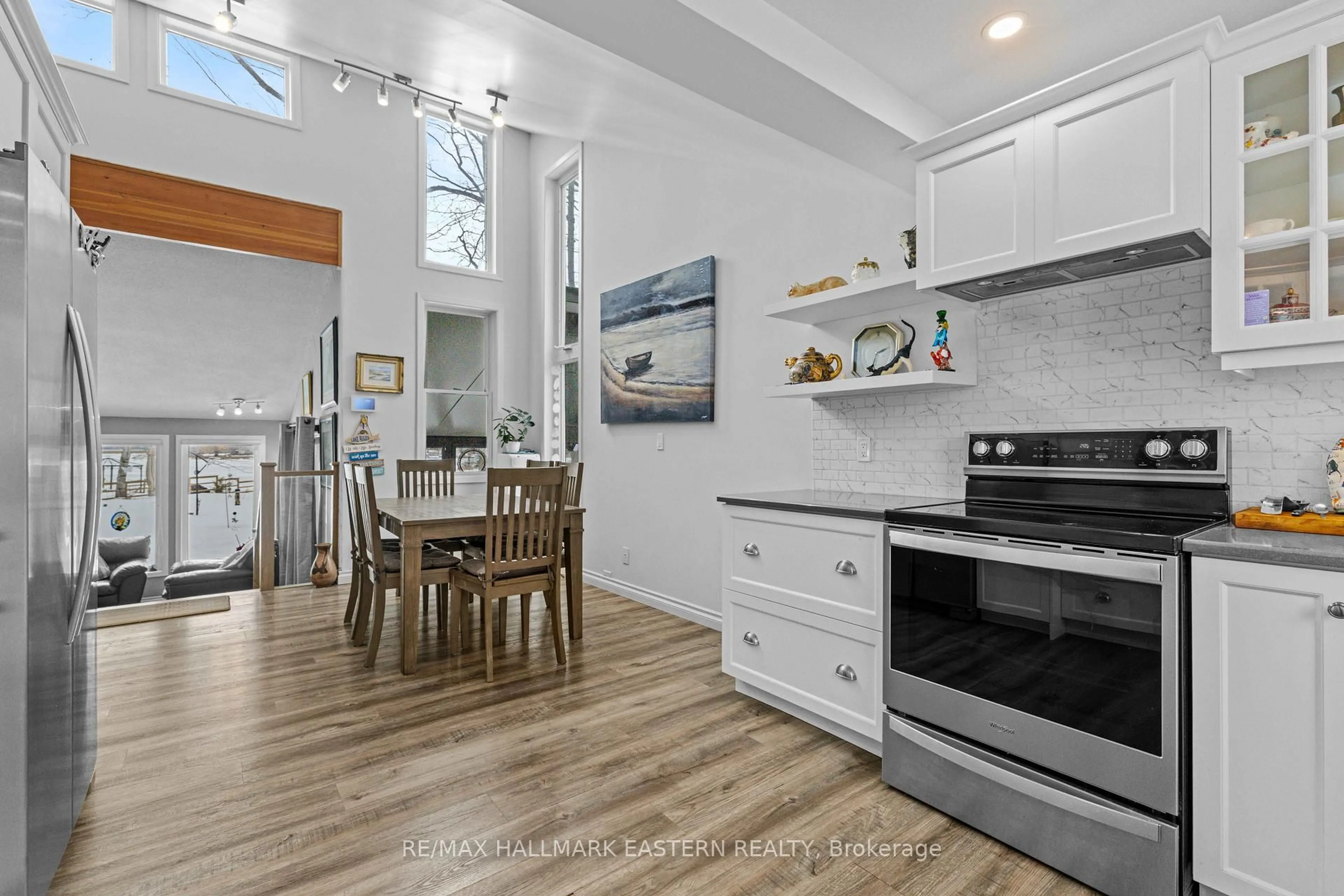 Open concept kitchen, ceramic/tile floor for 70 Birch Point Dr, Kawartha Lakes Ontario K0L 1T0