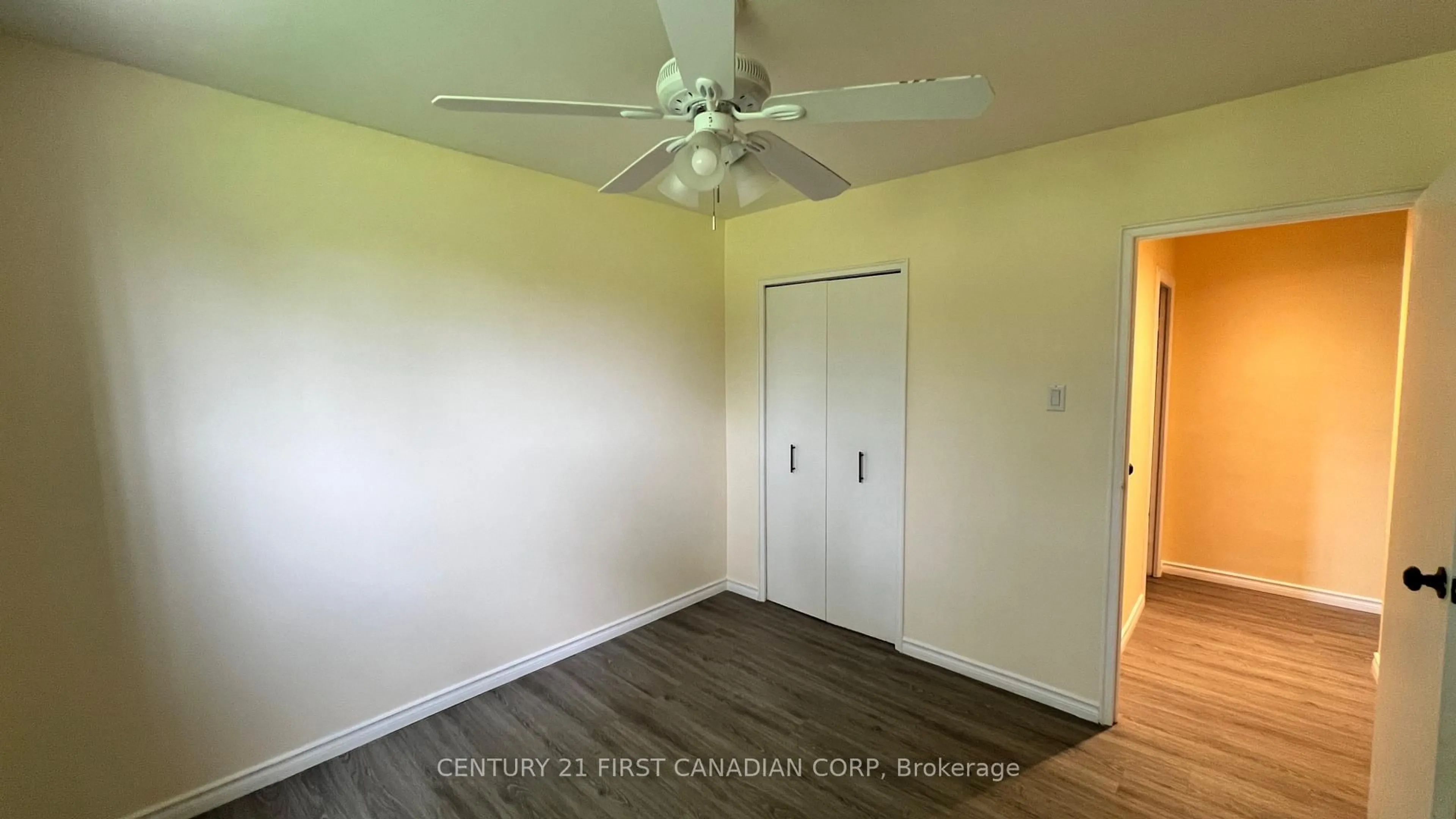 A pic of a room for 1830 DUMONT St #207, London East Ontario N5W 2S1