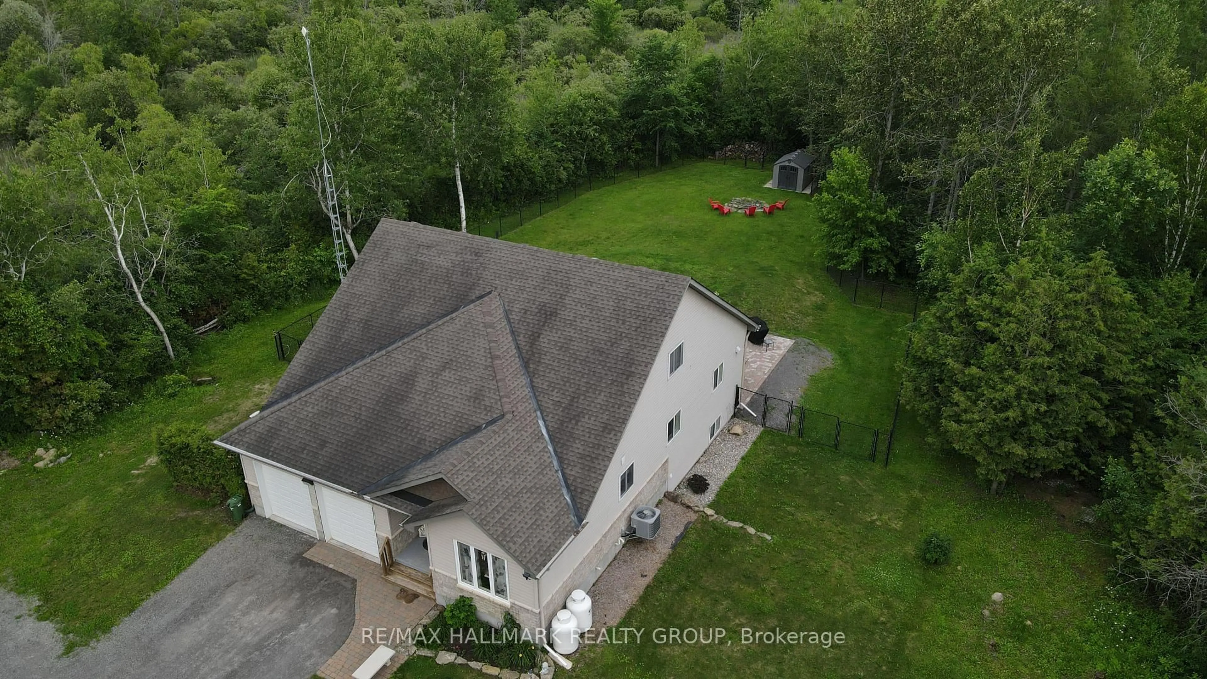A pic from outside/outdoor area/front of a property/back of a property/a pic from drone, building for 3710 Paden Rd, North Gower Ontario K0A 2T0