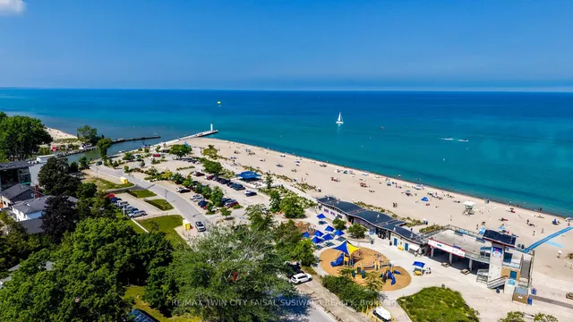 9 PINE St #102, Lambton Shores 5