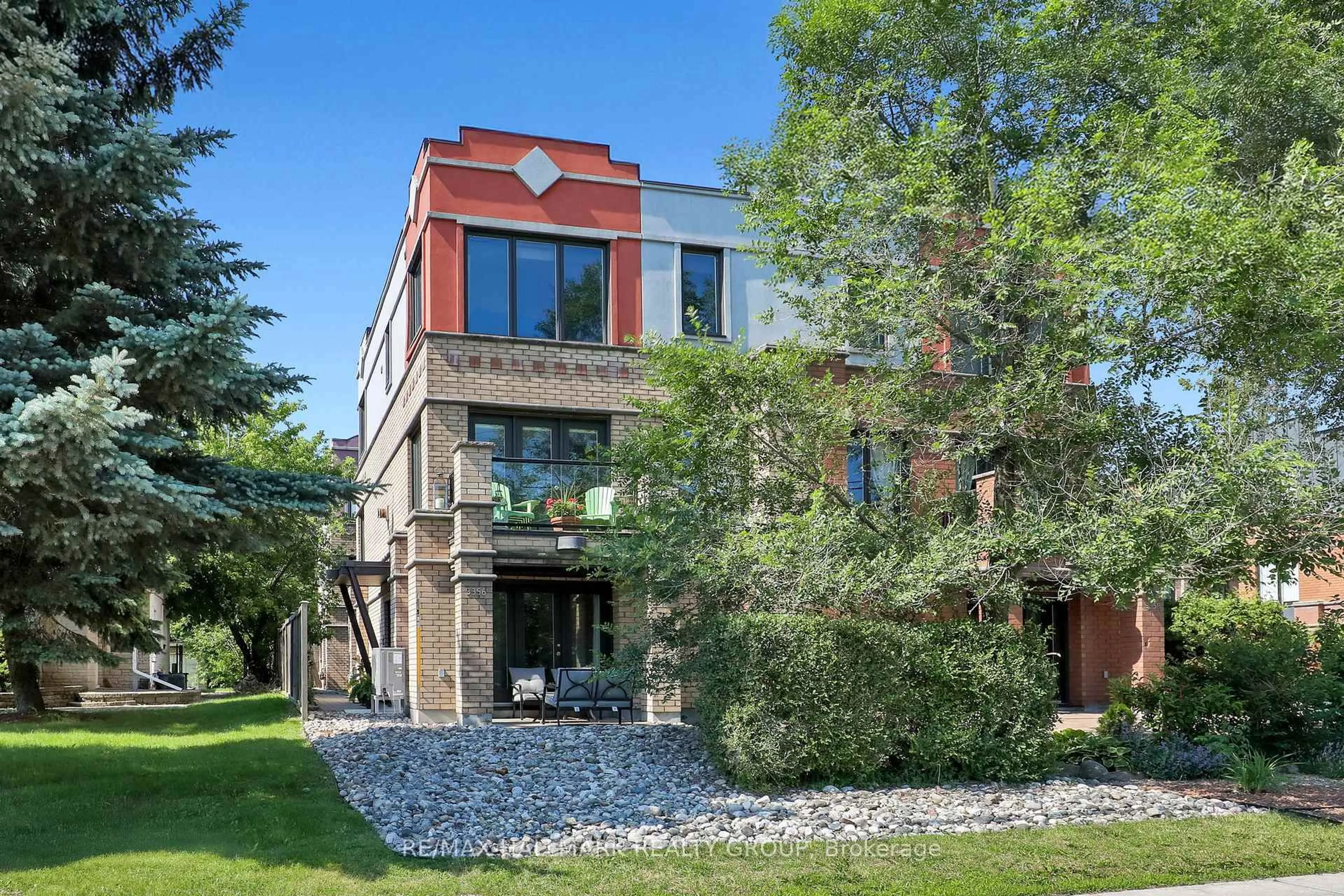 Home with brick exterior material, building for 3356 CARLING Ave, Ottawa Ontario K2H 0A7