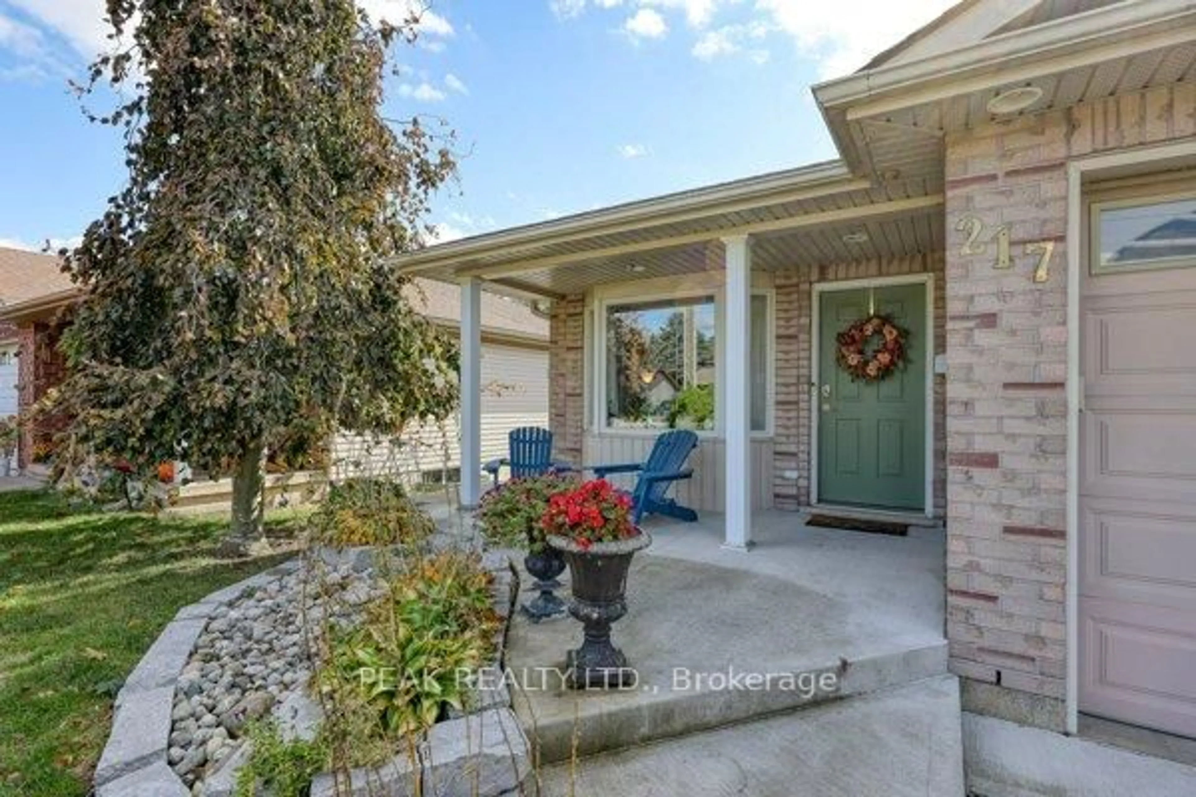 Unknown for 217 North St, Tillsonburg Ontario N4G 1B8