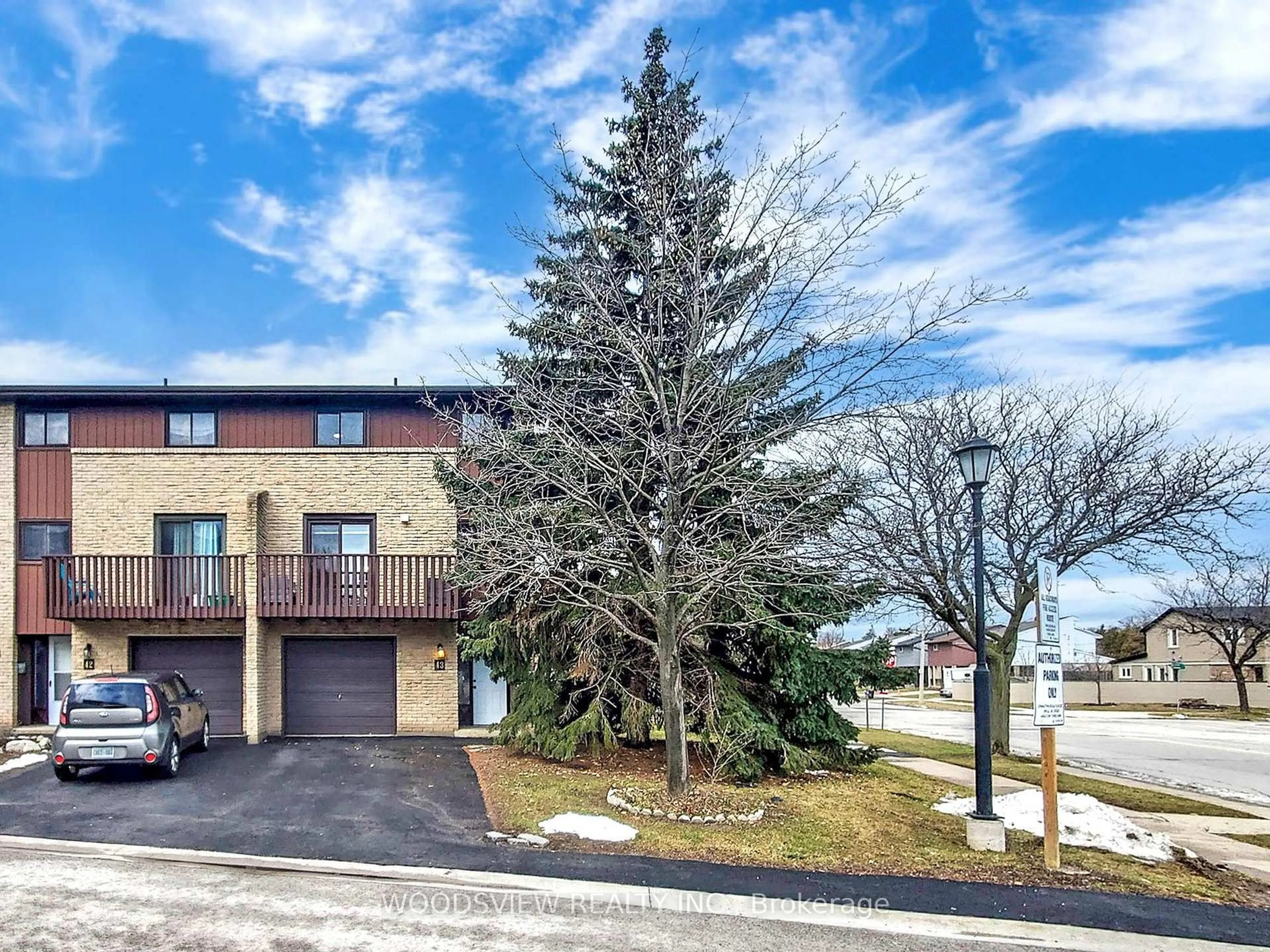 Home with brick exterior material, street for 1250 Limeridge Rd #43, Hamilton Ontario L8W 1P1