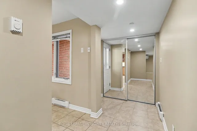 403 Stratas Crct #26, Kanata 5