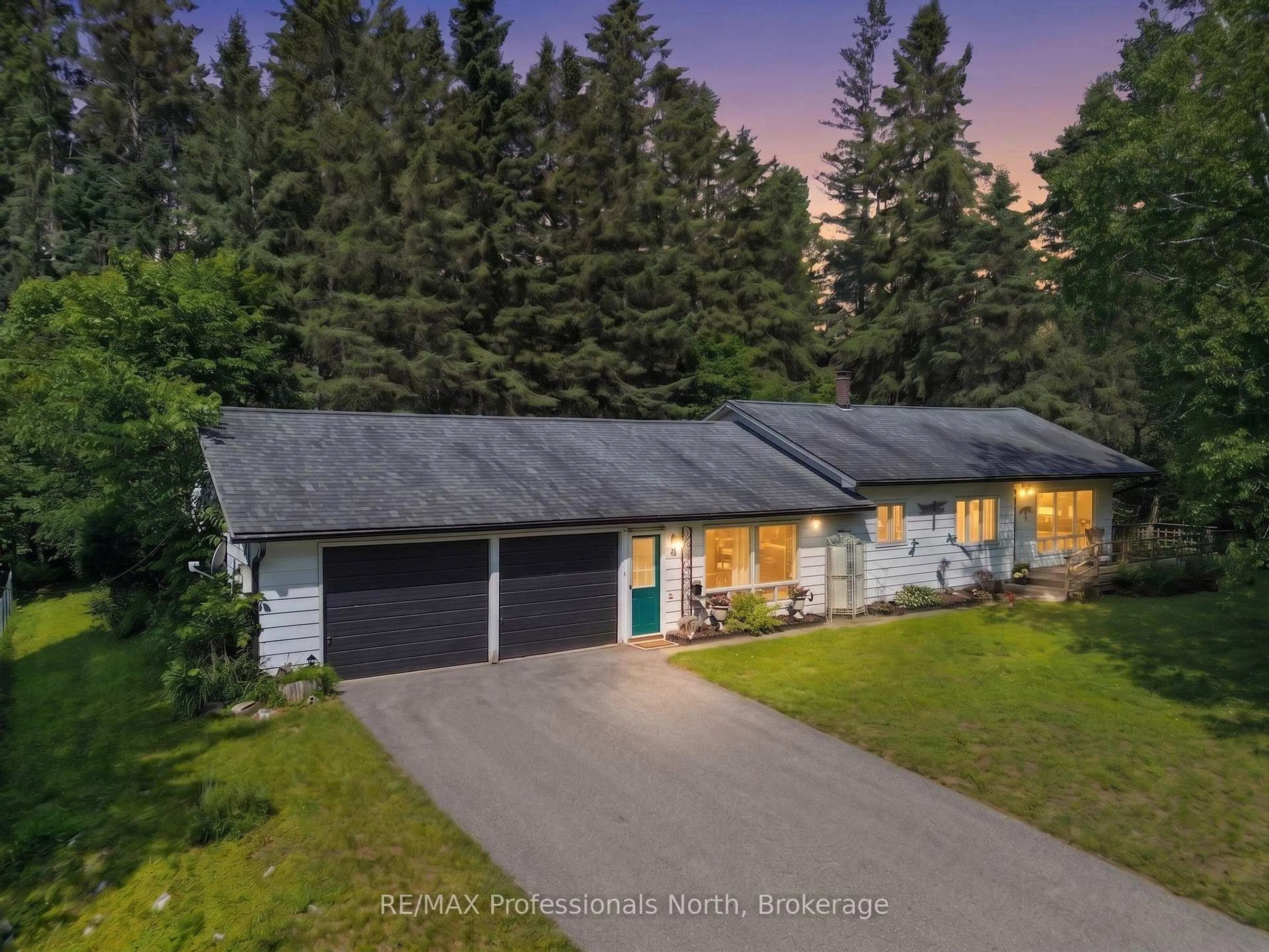 A pic from outside/outdoor area/front of a property/back of a property/a pic from drone, street for 5 Stouffer St, Minden Hills Ontario K0M 2K0