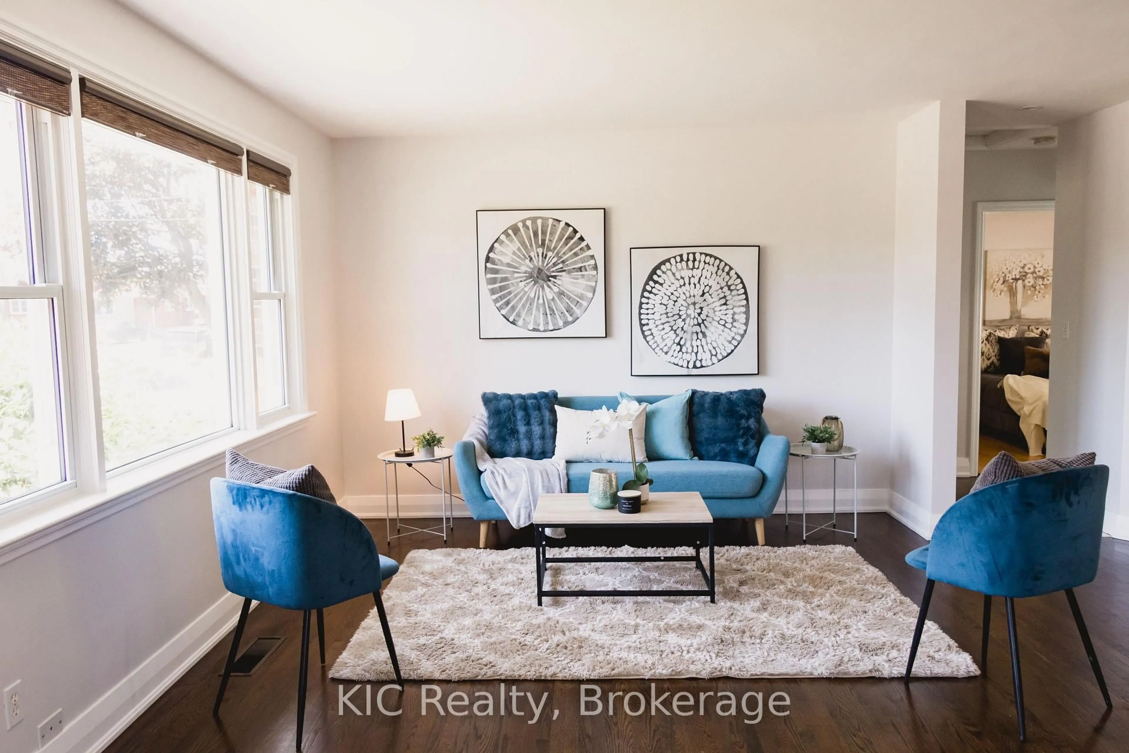 Living room with furniture, unknown for 572 Shirley St, Cobourg Ontario K9A 2A7