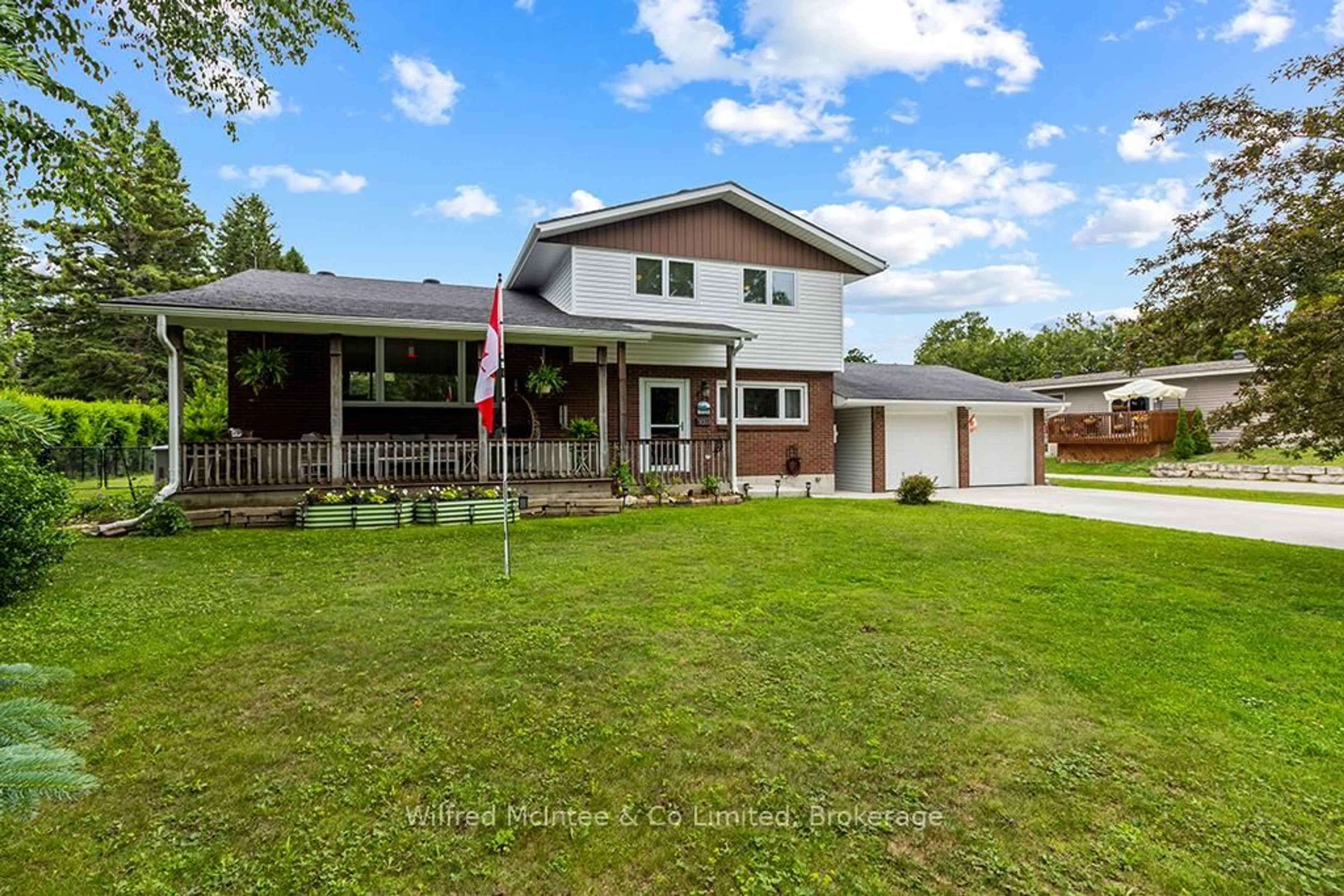 Unknown for 431 Alice St, Saugeen Shores Ontario N0H 2L0