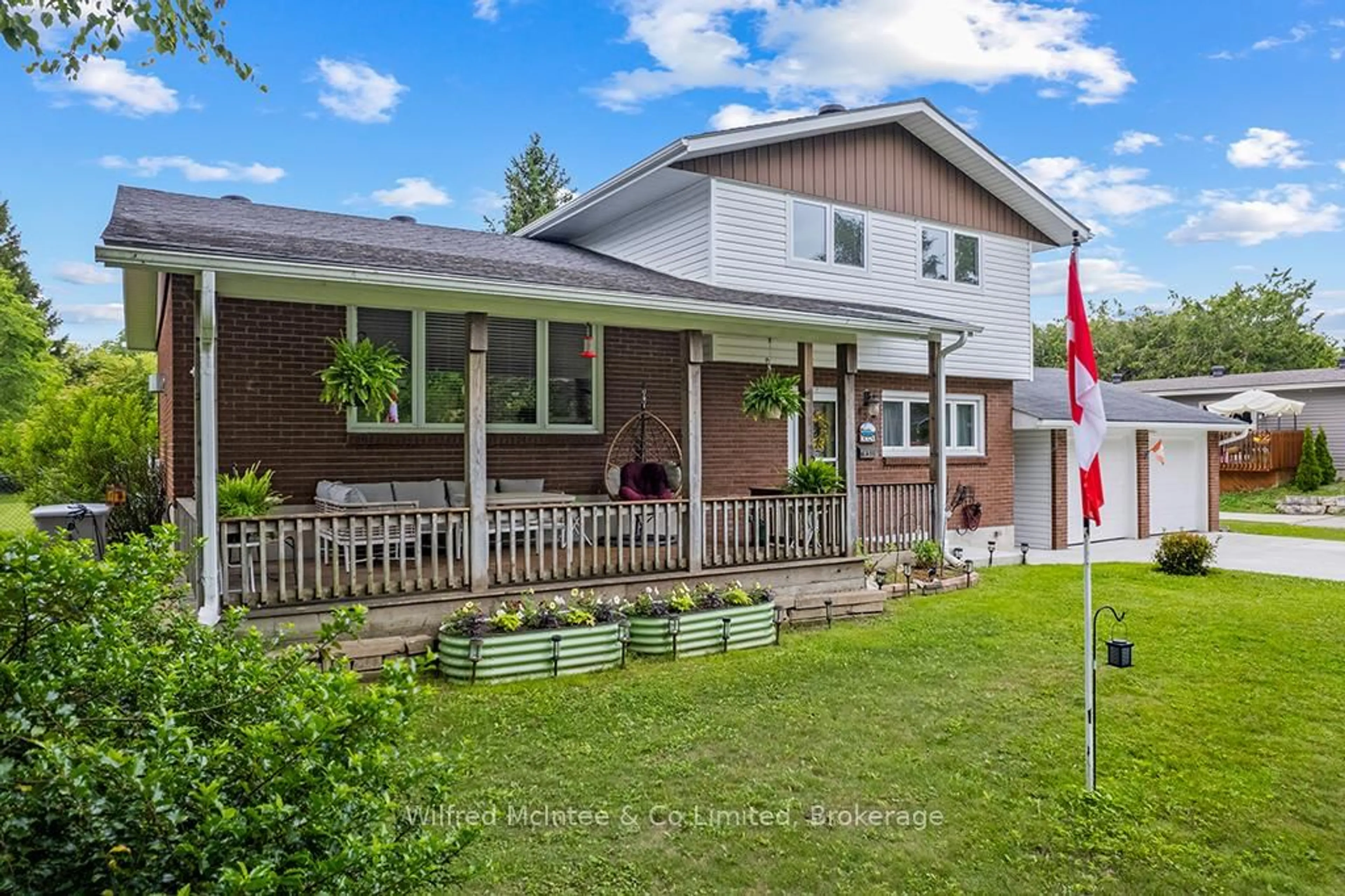 Unknown for 431 Alice St, Saugeen Shores Ontario N0H 2L0
