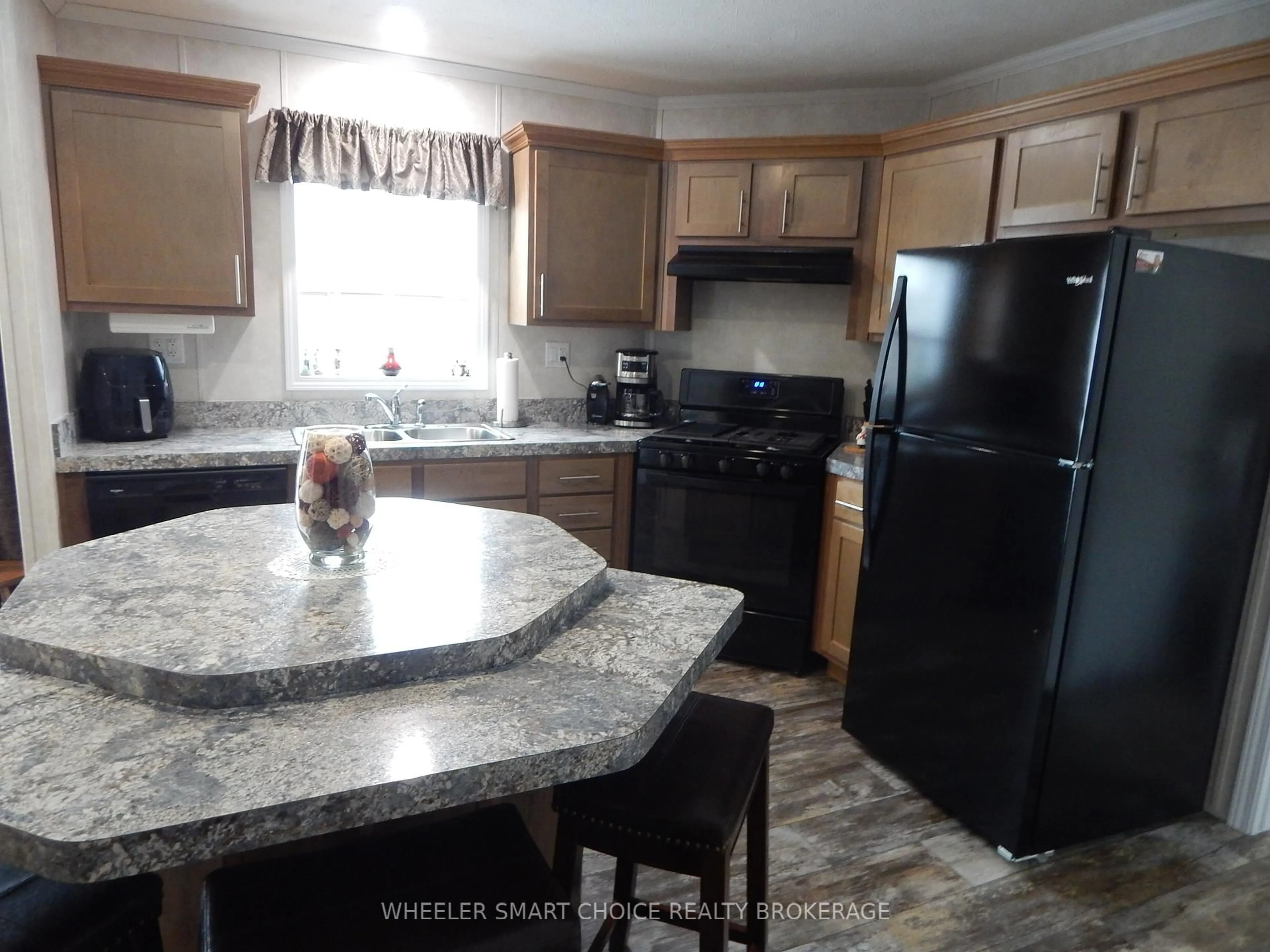 Standard kitchen, unknown for 2729 Crows Nest Rd, North Stormont Ontario K0C 1T0