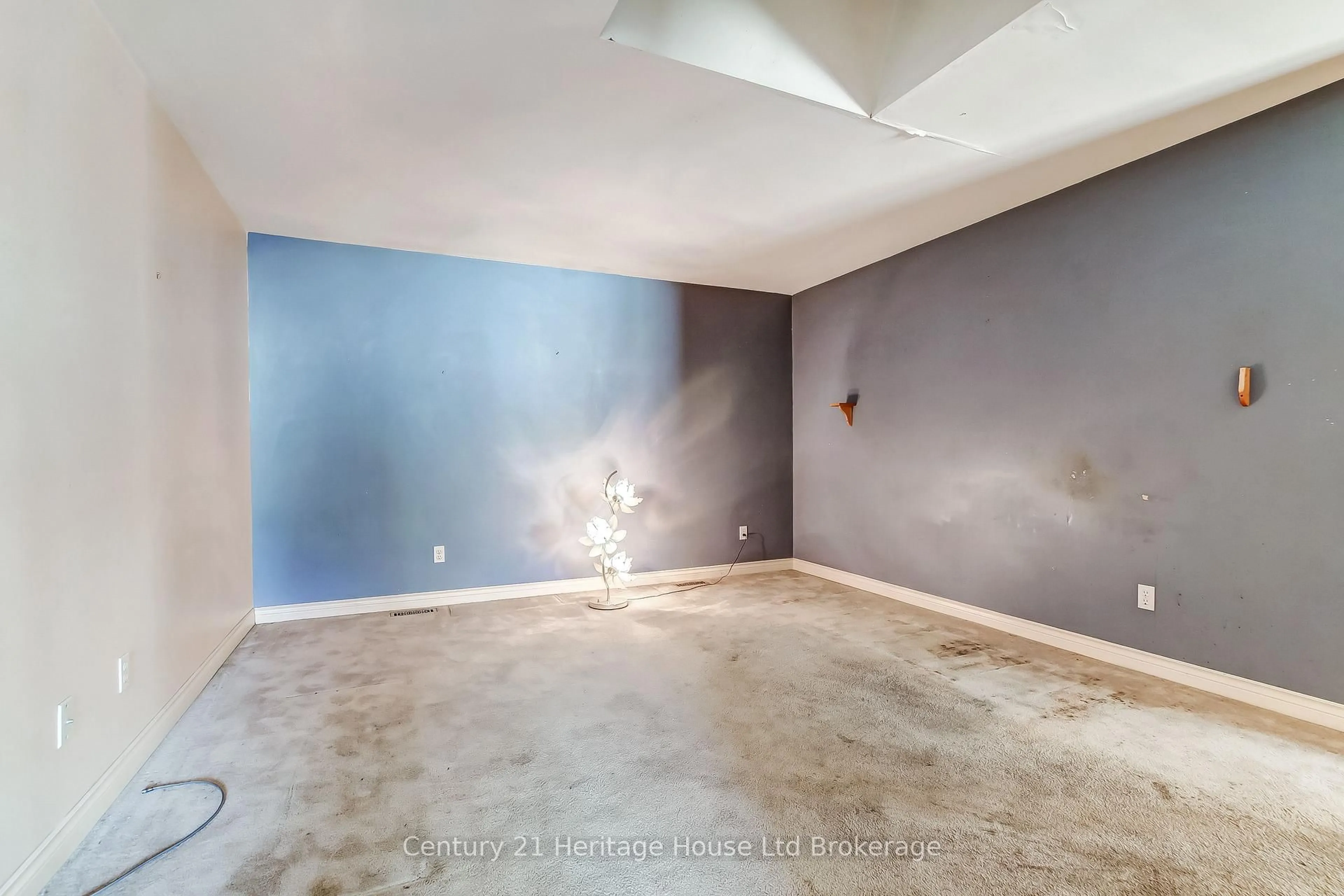 A pic of a room for 773 HOUNSFIELD St, Woodstock Ontario N4S 1P6