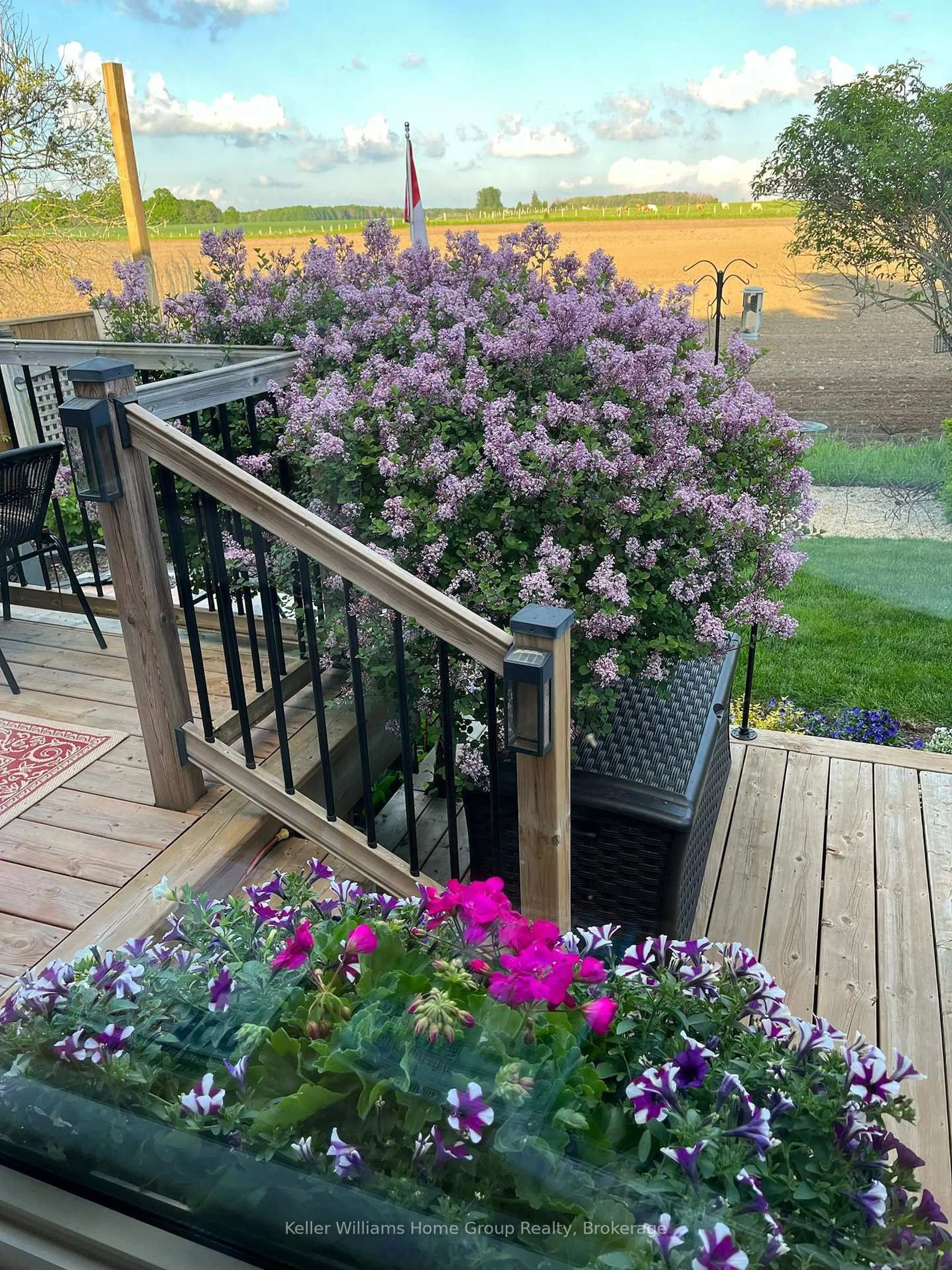 Patio, unknown for 550 MAPLE Ave, North Perth Ontario N4W 3G5