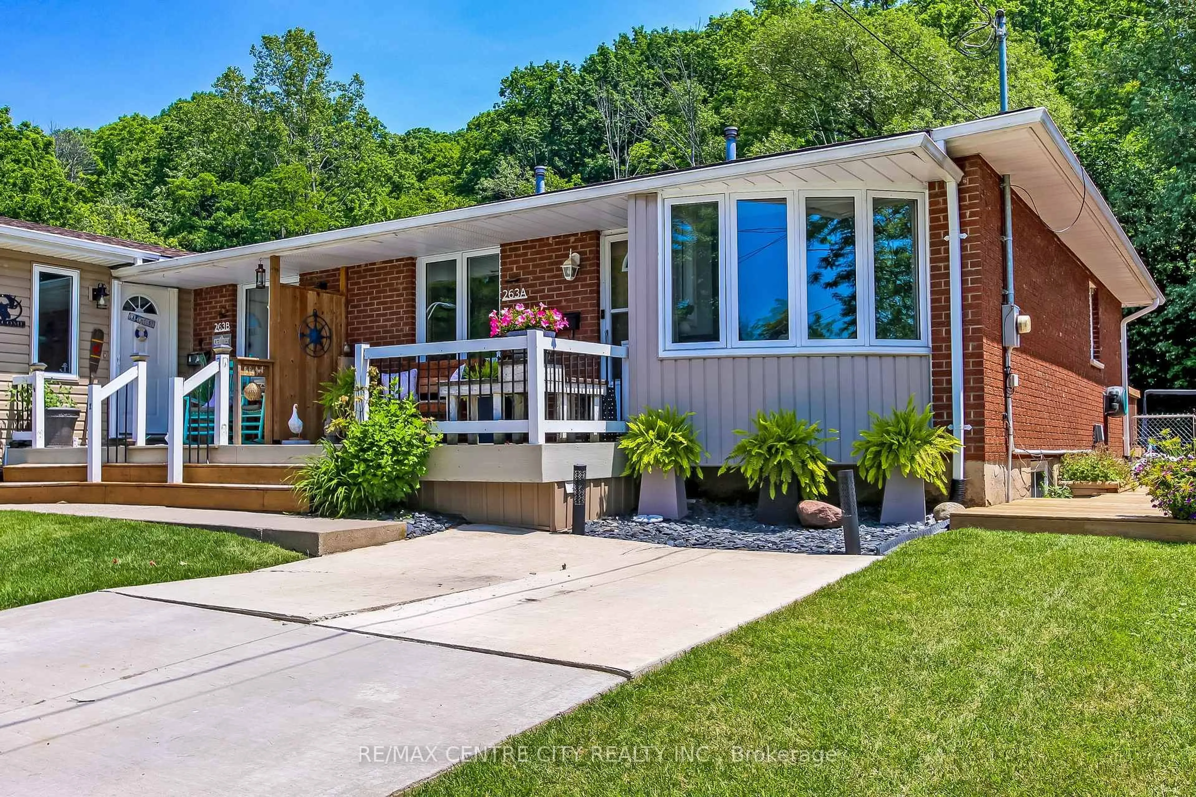 Unknown for 263 Frances St #A, Central Elgin Ontario N5L 1A8