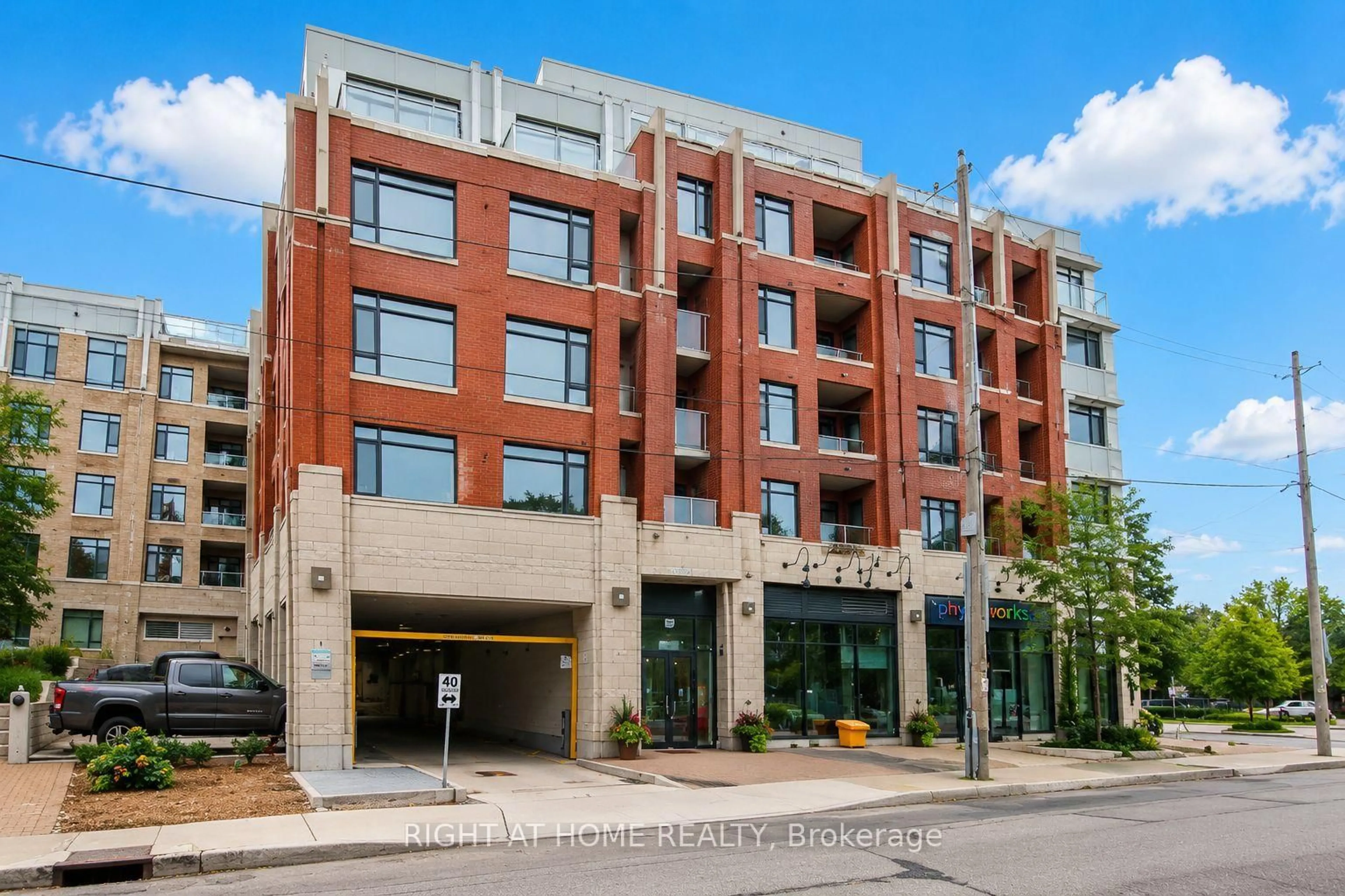 Unknown for 60 Springhurst Ave #Unit #312, Ottawa Ontario K1S 5V7