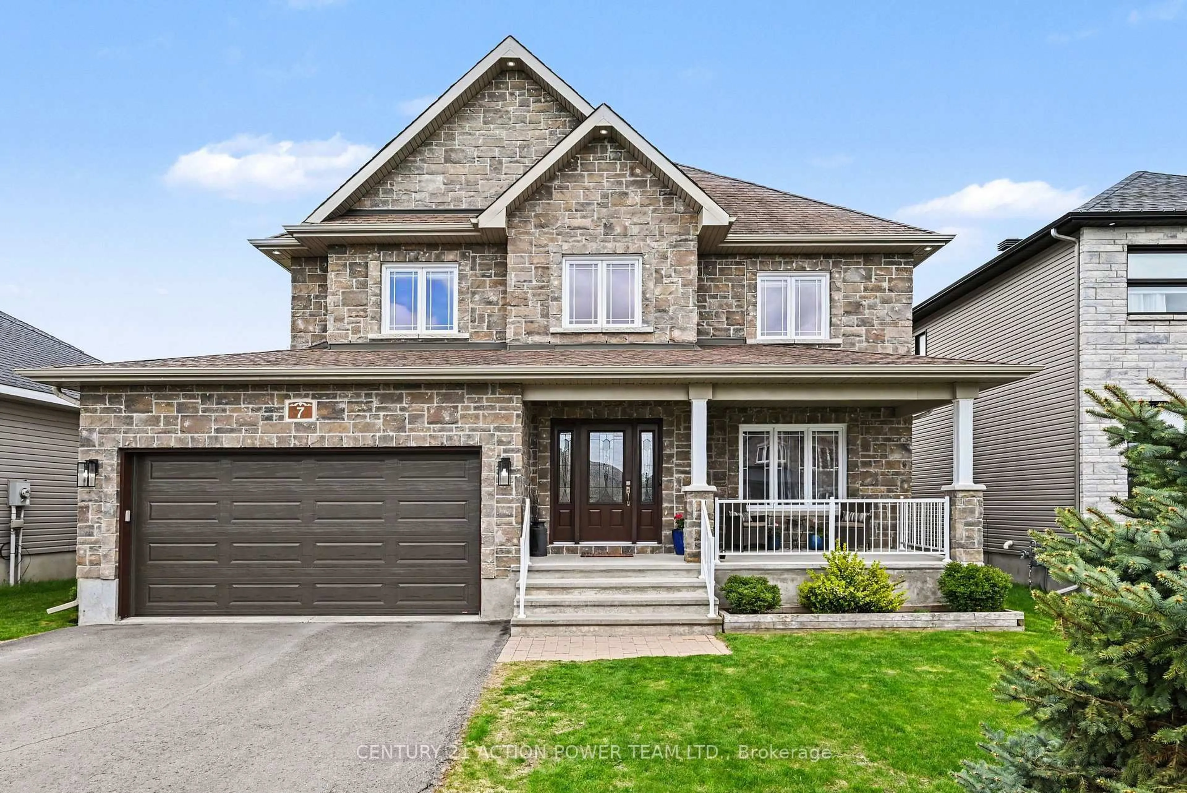 Home with brick exterior material, street for 7 Richer St, North Stormont Ontario K0A 1R0