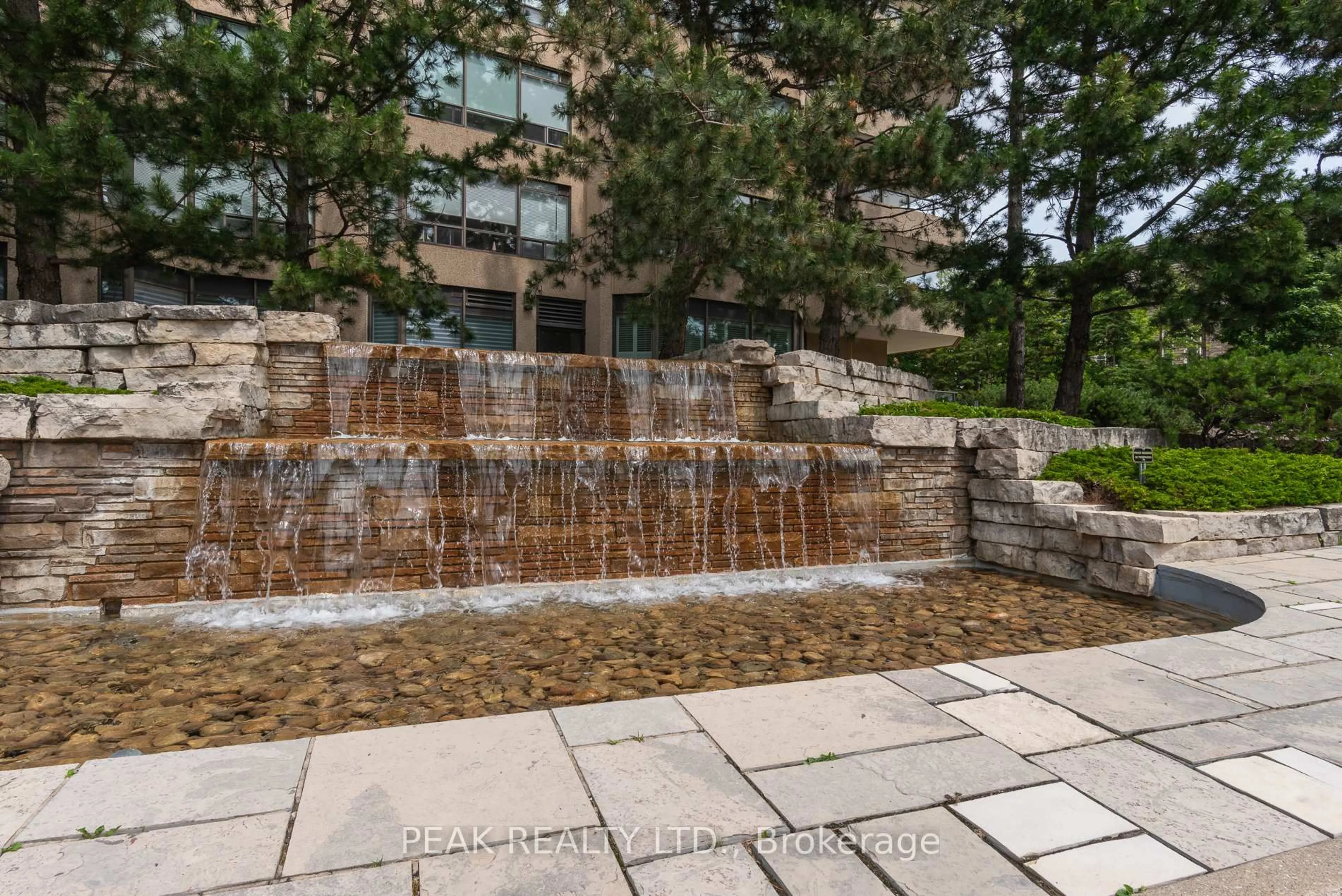Patio, unknown for 6 Willow St #1603, Waterloo Ontario N2J 4S3