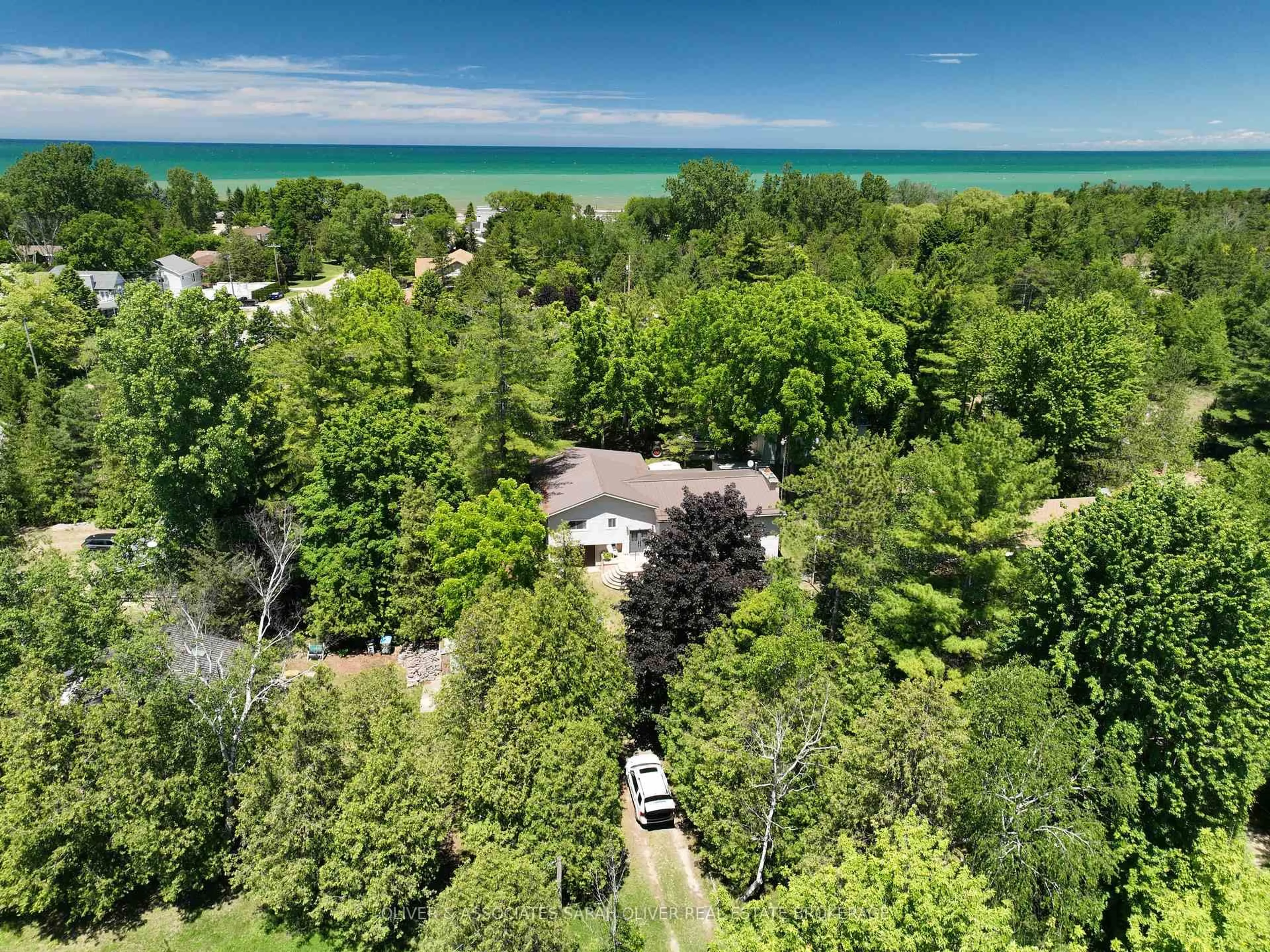 A pic from outside/outdoor area/front of a property/back of a property/a pic from drone, water/lake/river/ocean view for 6386 Victoria Ave, Lambton Shores Ontario N0N 1J2