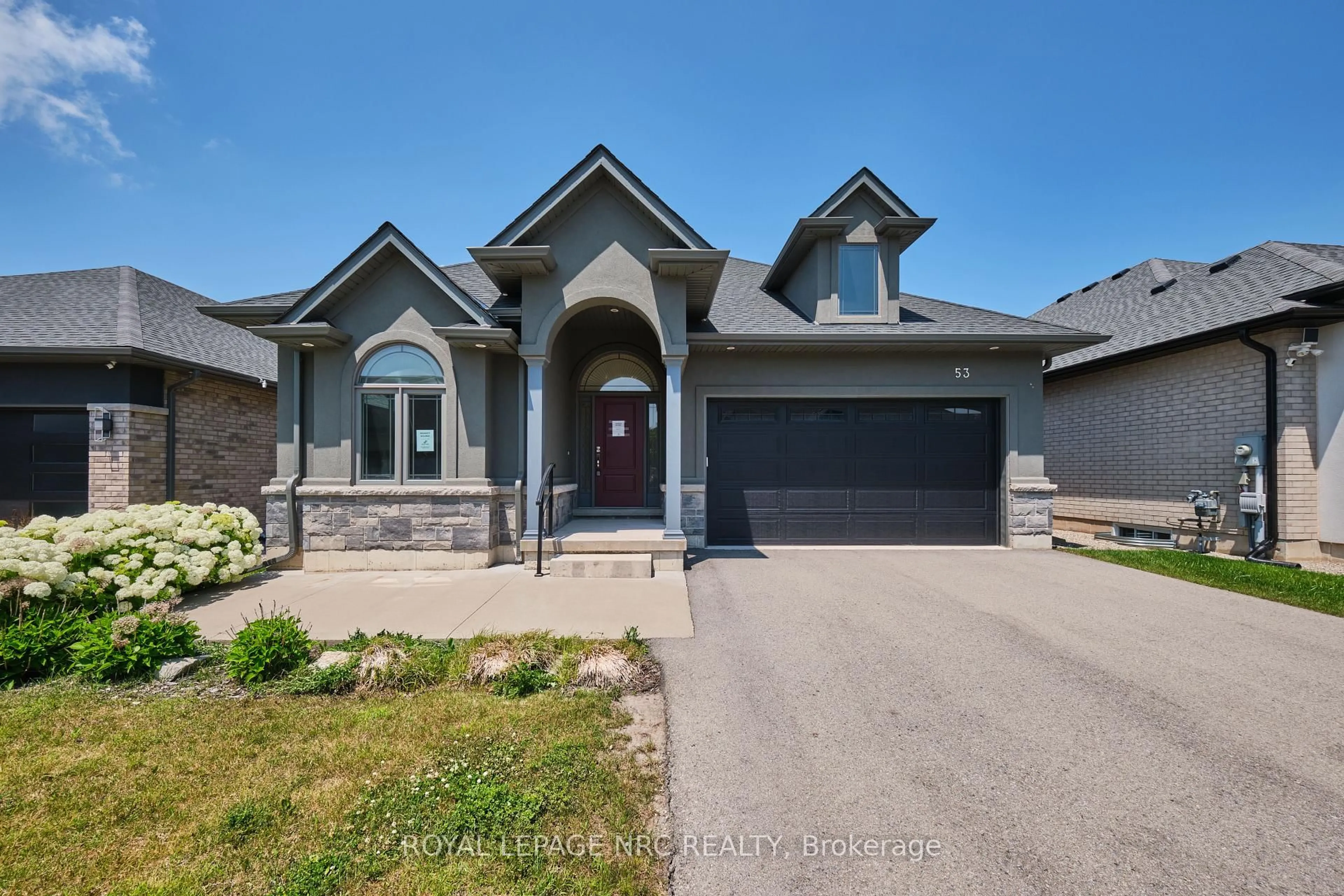 Home with brick exterior material, street for 53 Carrick Tr, Welland Ontario L3B 0E7