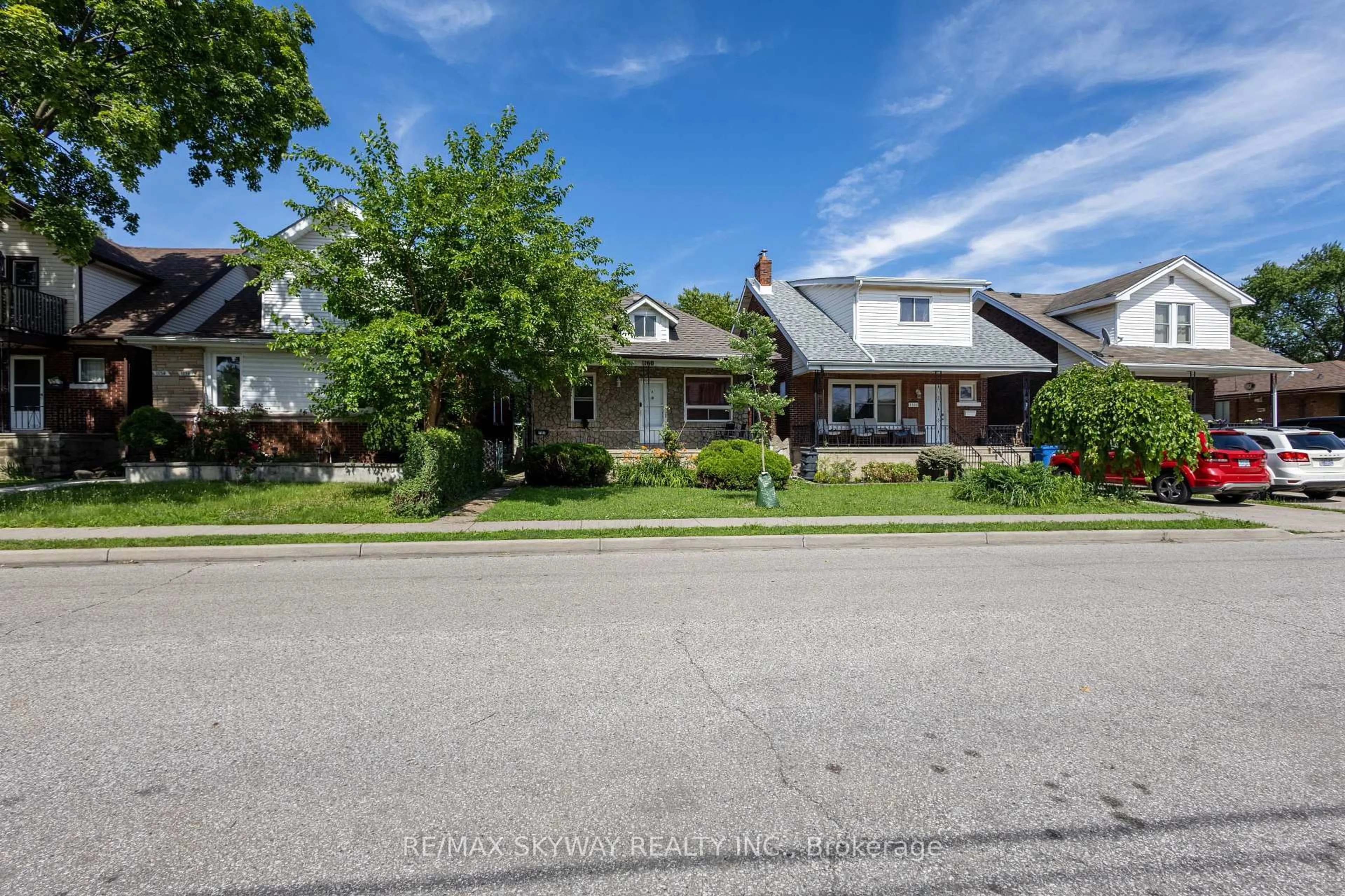 Unknown for 1160 Elm Ave, Windsor Ontario N9A 5H9