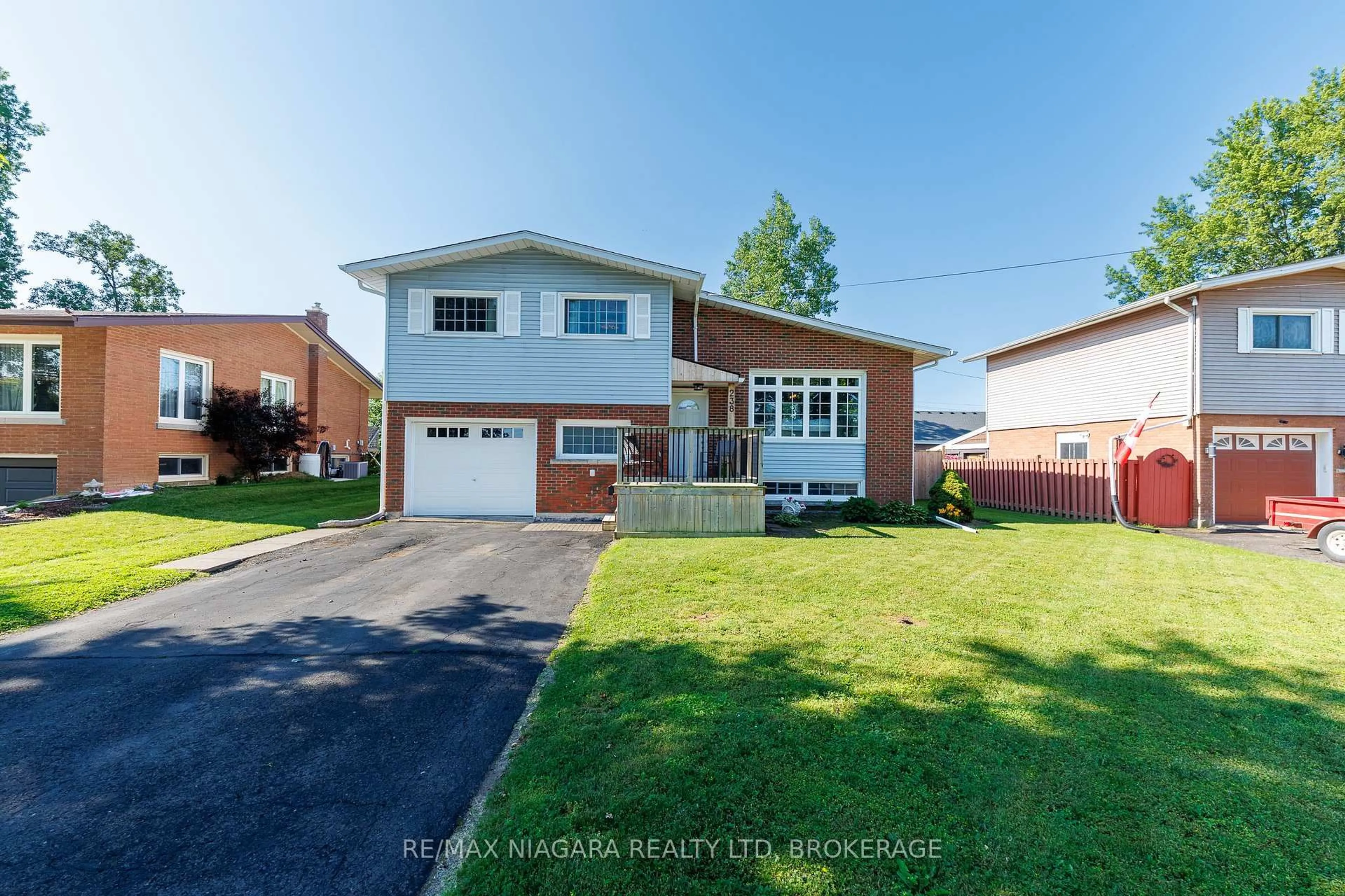 Home with brick exterior material, street for 238 Walden Blvd, Fort Erie Ontario L2A 1R8