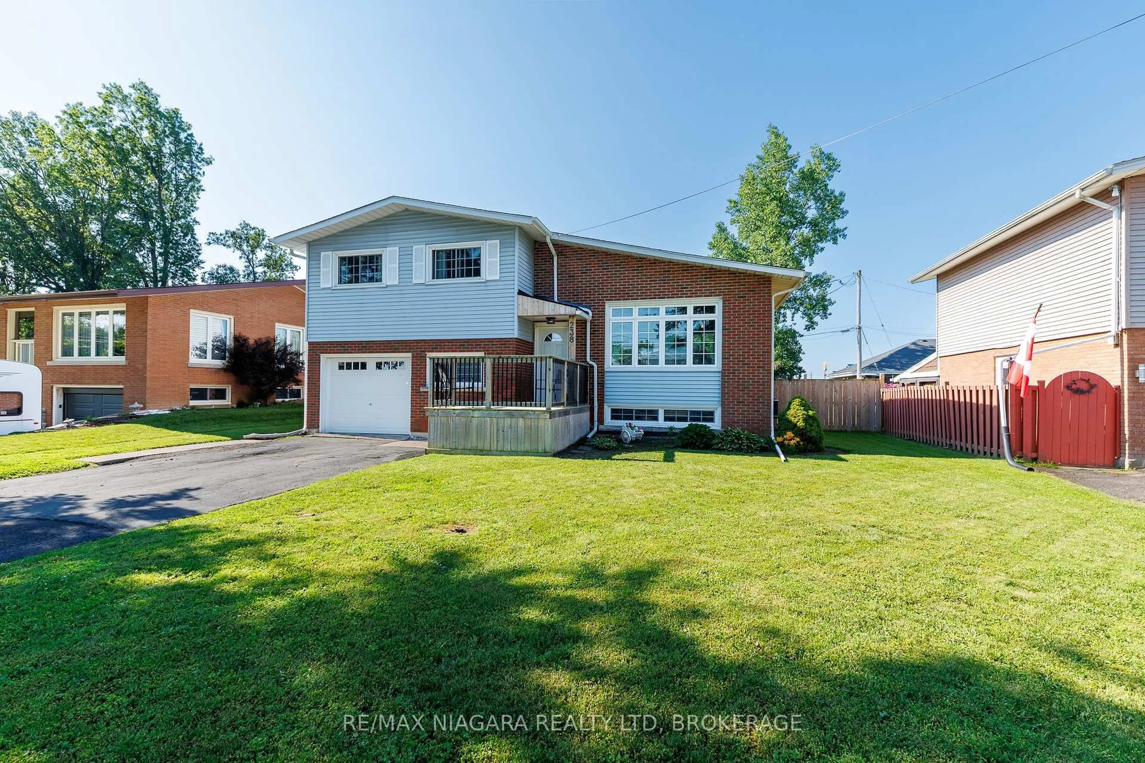 Home with brick exterior material, street for 238 Walden Blvd, Fort Erie Ontario L2A 1R8
