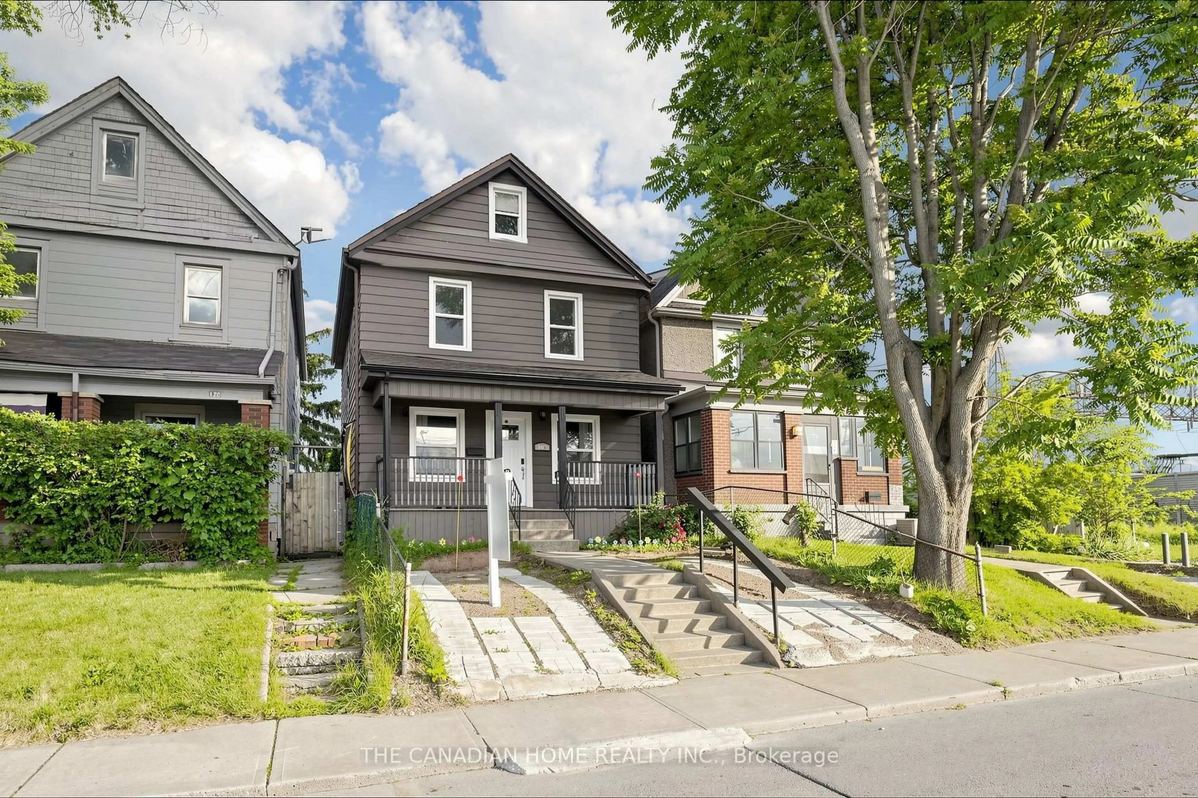 Unknown for 118 Birmingham St, Hamilton Ontario L8L 6W5