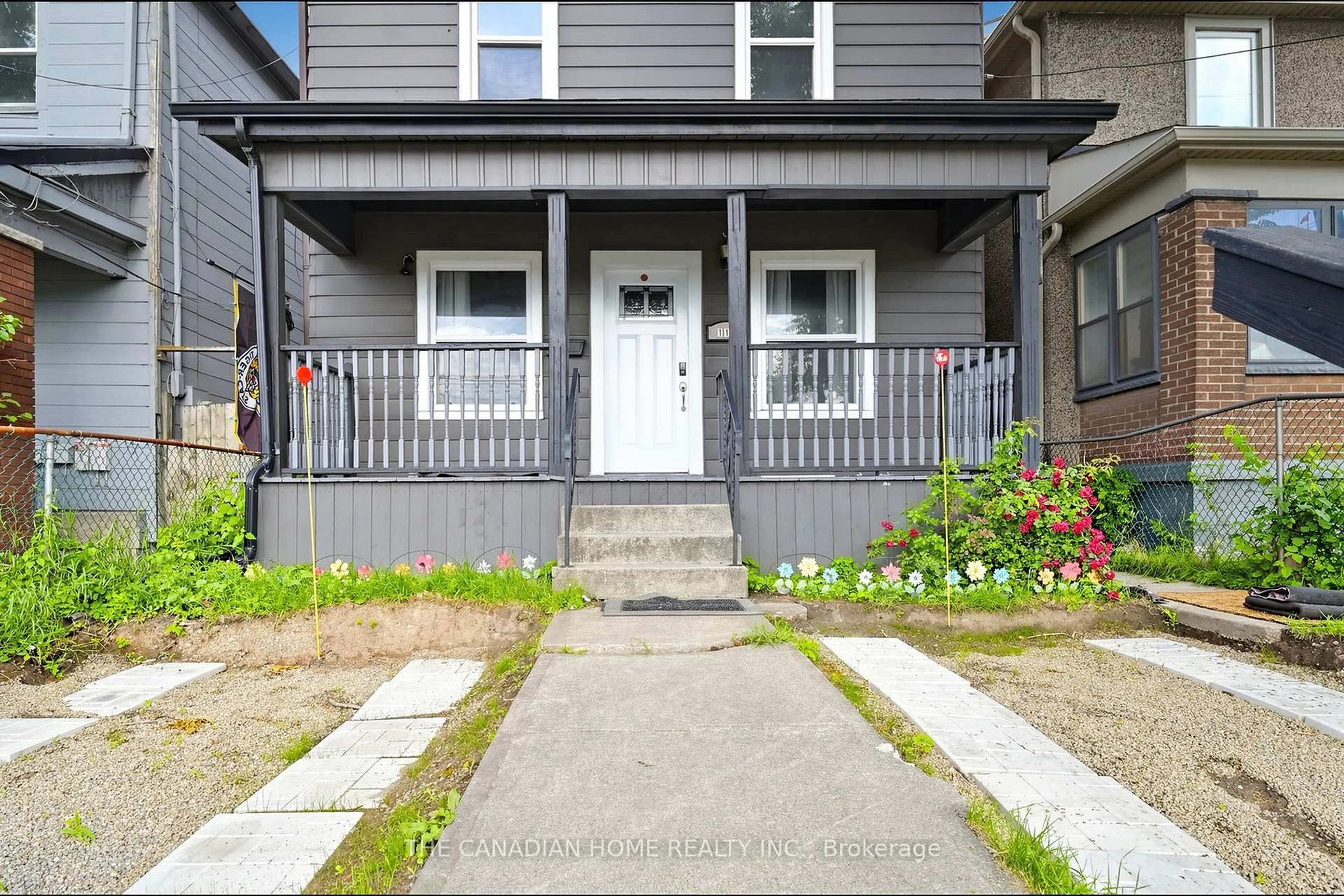 Unknown for 118 Birmingham St, Hamilton Ontario L8L 6W5