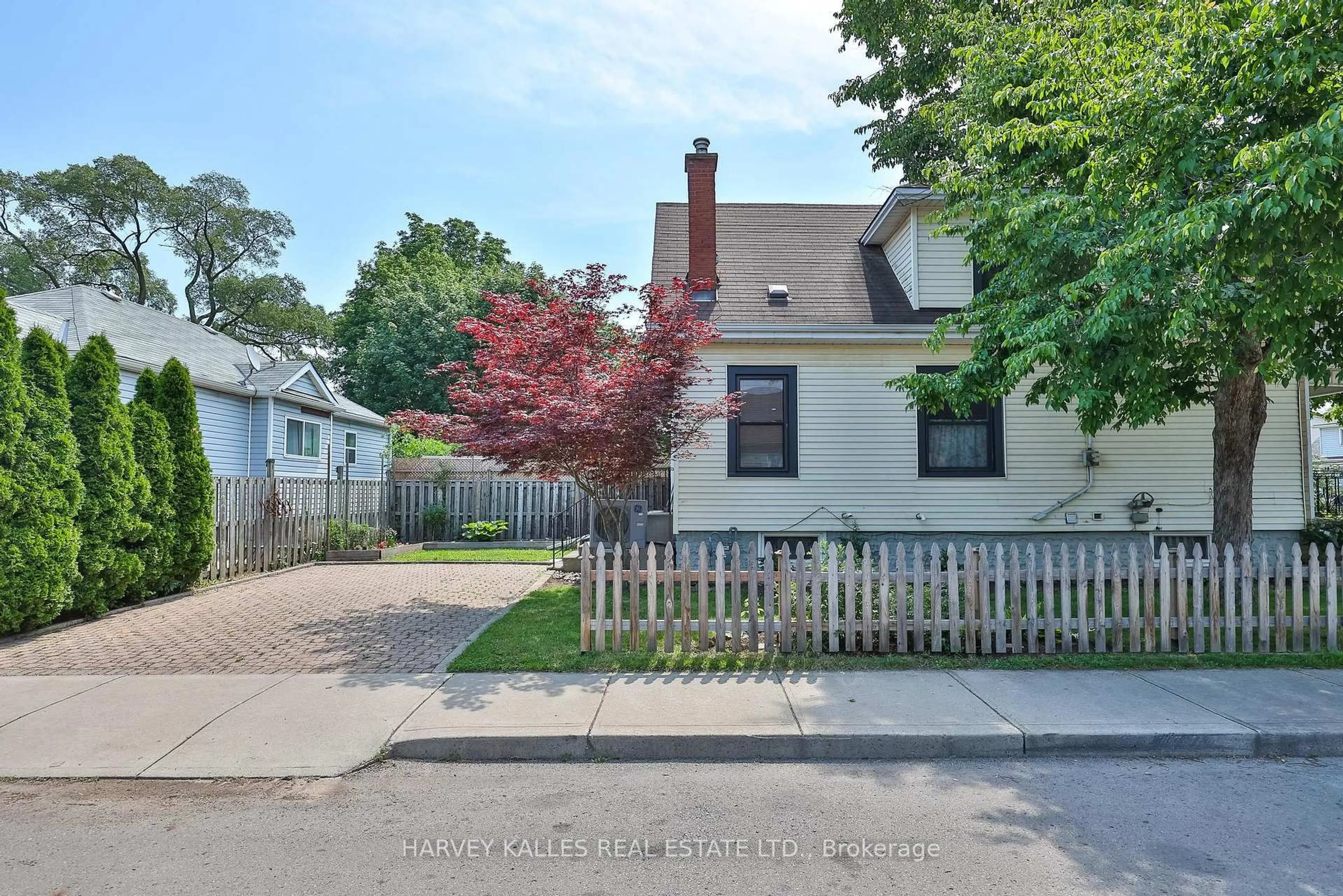 Unknown for 487 Dunsmure Rd, Hamilton Ontario L8H 1G8