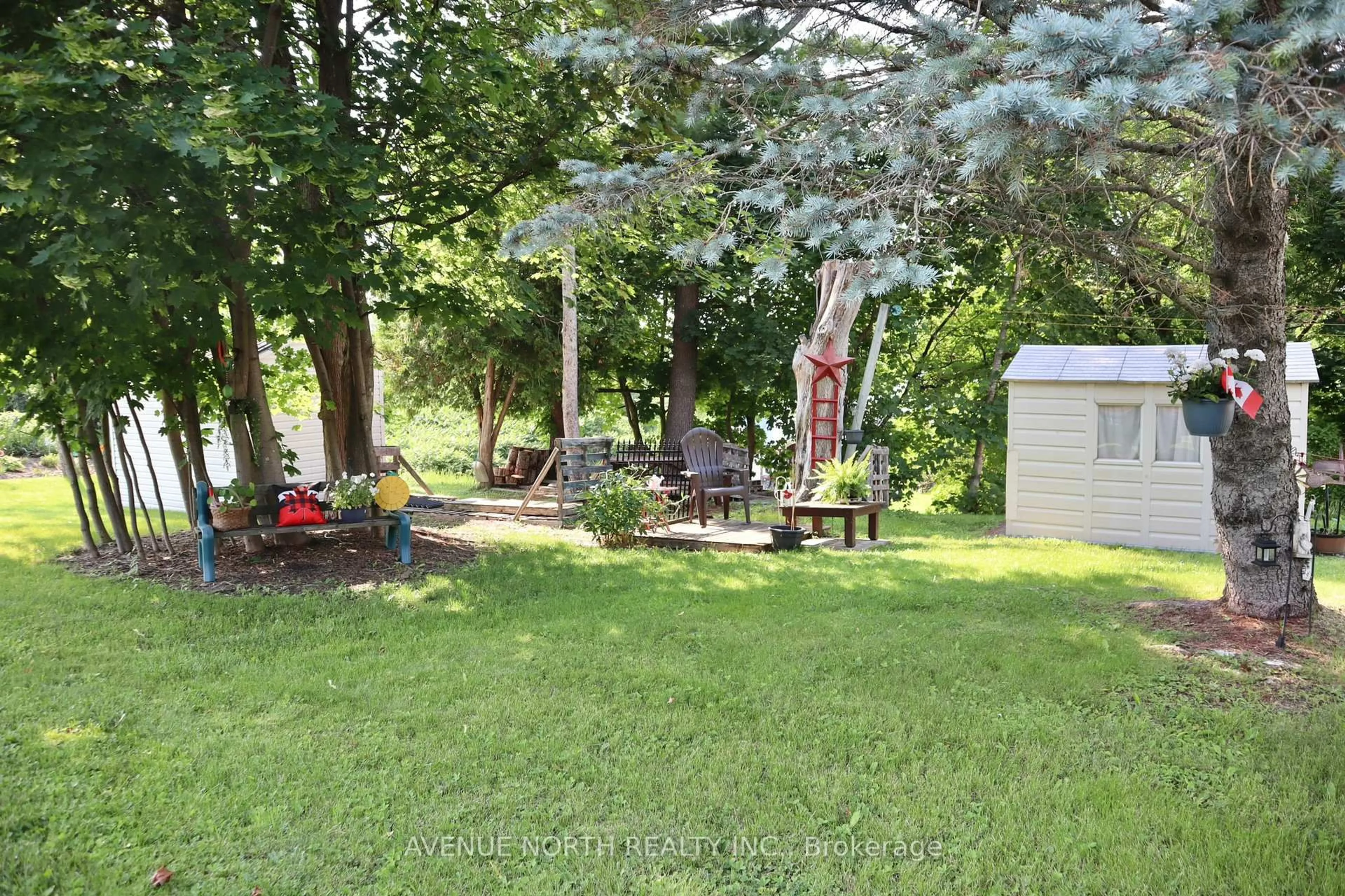 Patio, unknown for 2125 Old Montreal Rd, Ottawa Ontario K4C 1G7