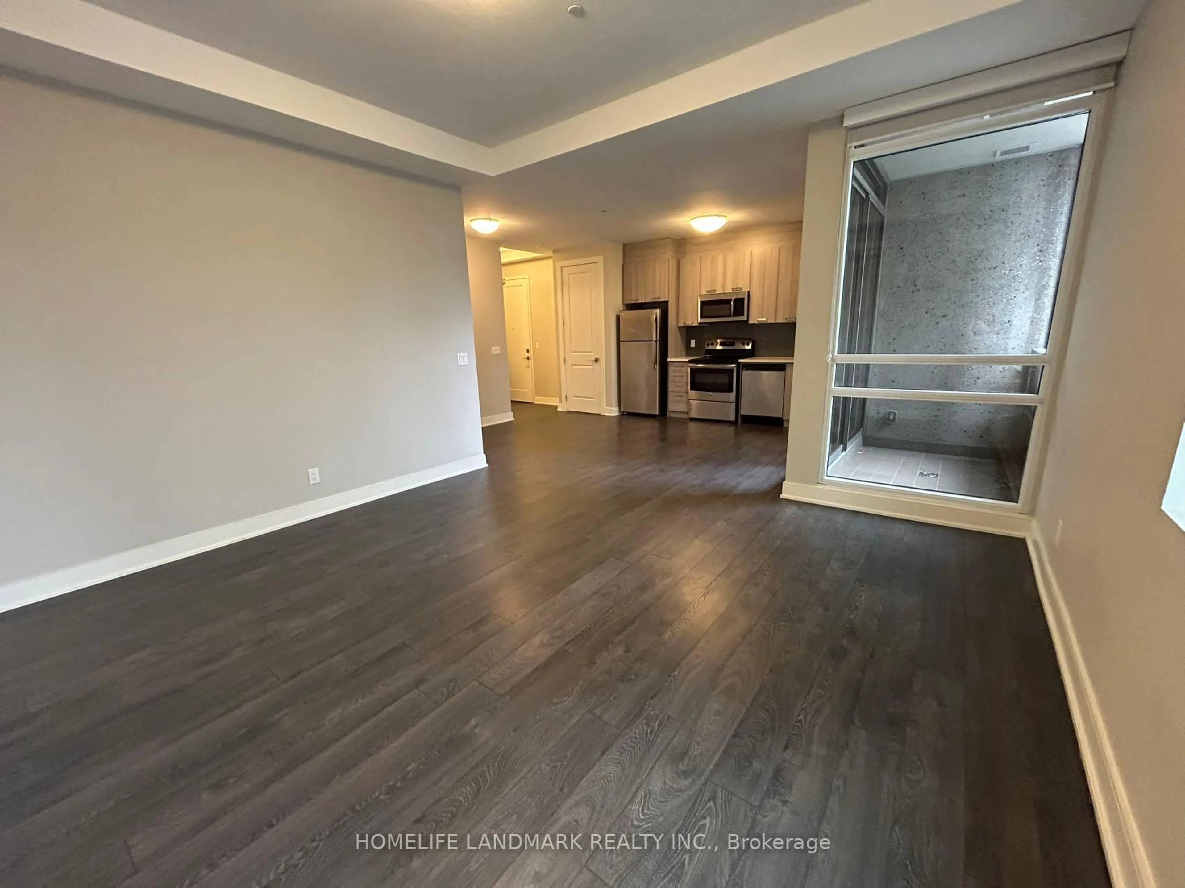 A pic of a room for 150 MAIN St #710, Hamilton Ontario L8P 1H8