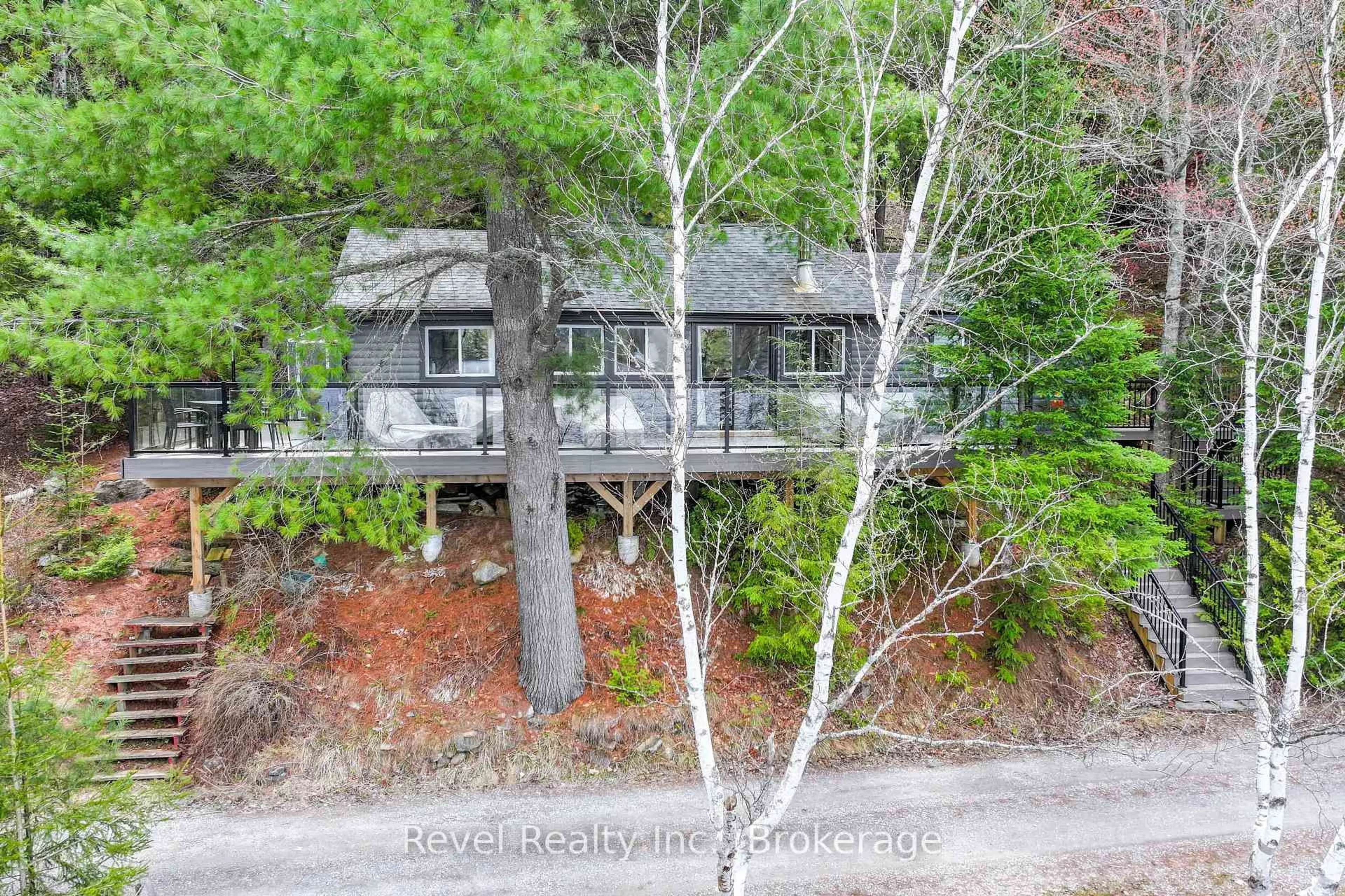 Unknown for 1129 LAKESHORE Rd, Highlands East Ontario K0M 1R0