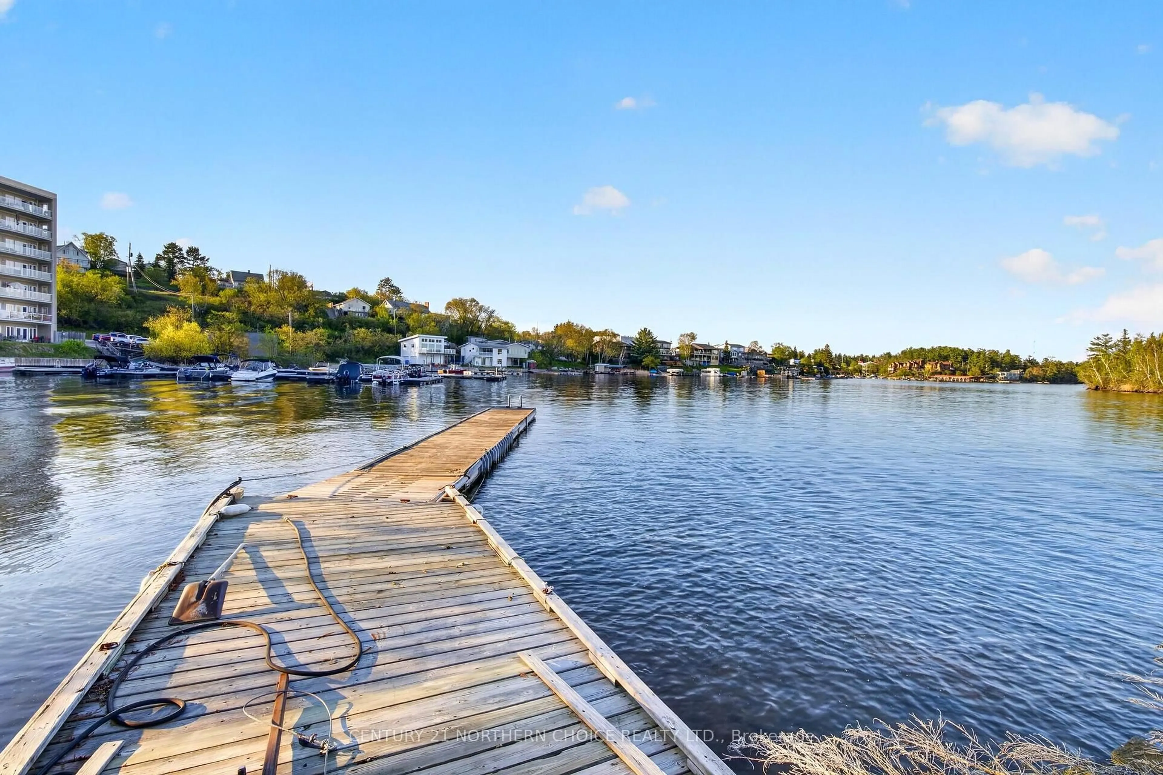 Unknown for 8 Minnesota Street, Kenora Ontario P9N 3P2