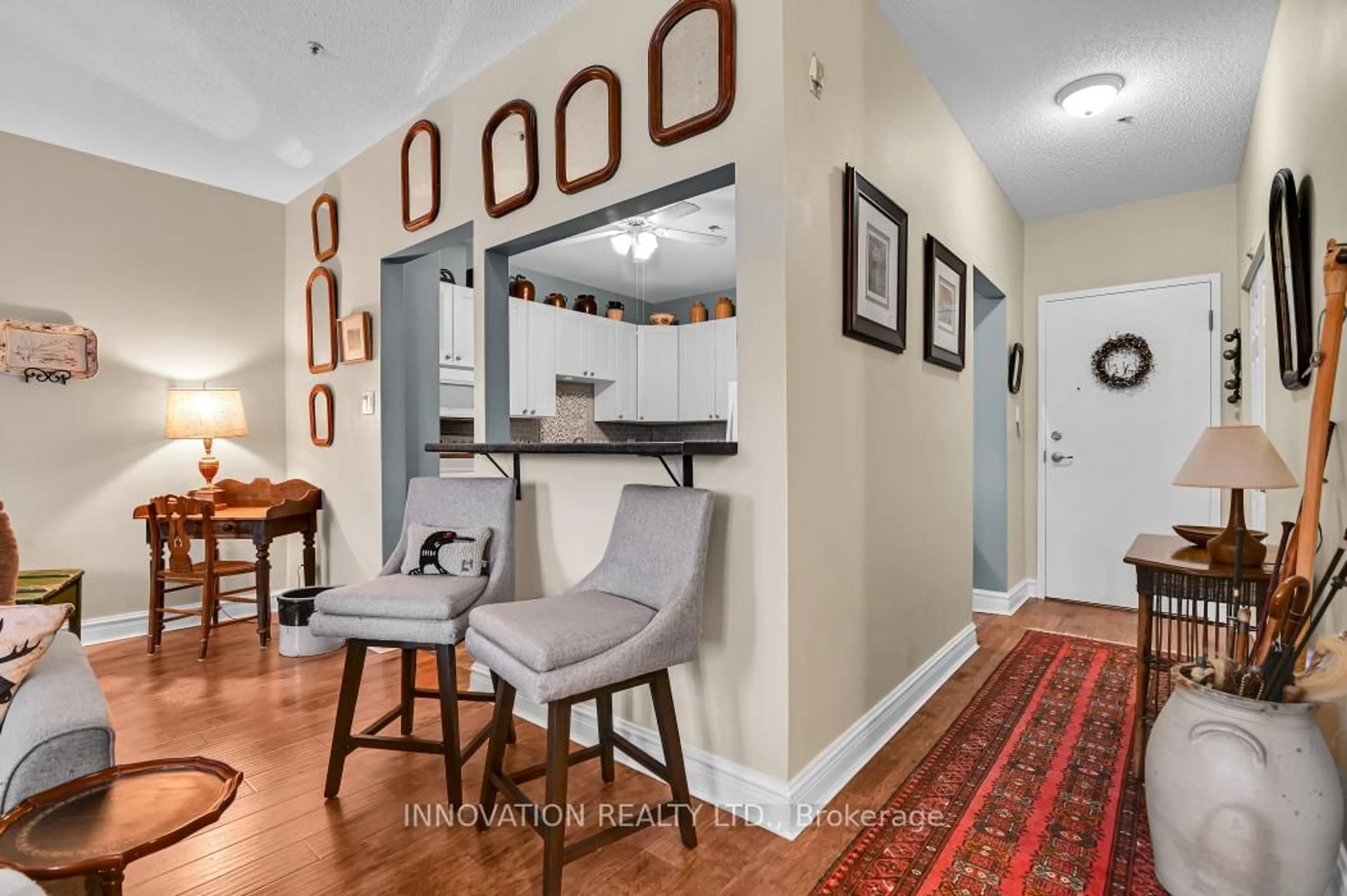 Indoor entryway for 1 Rosamond St #319, Almonte Ontario K0A 1A0
