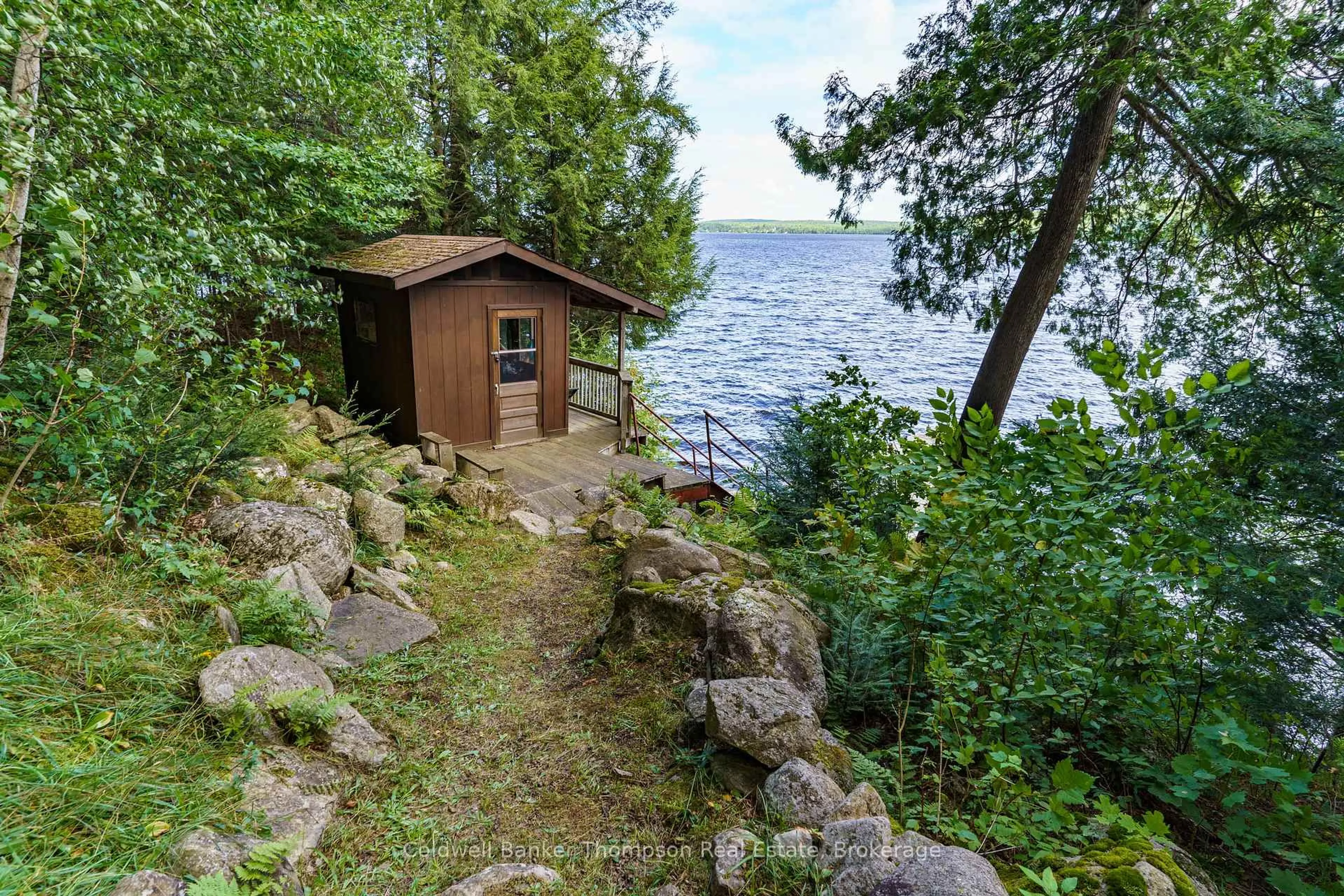Shed for 115 Sandwood Dr, Burk's Falls Ontario P0A 1C0