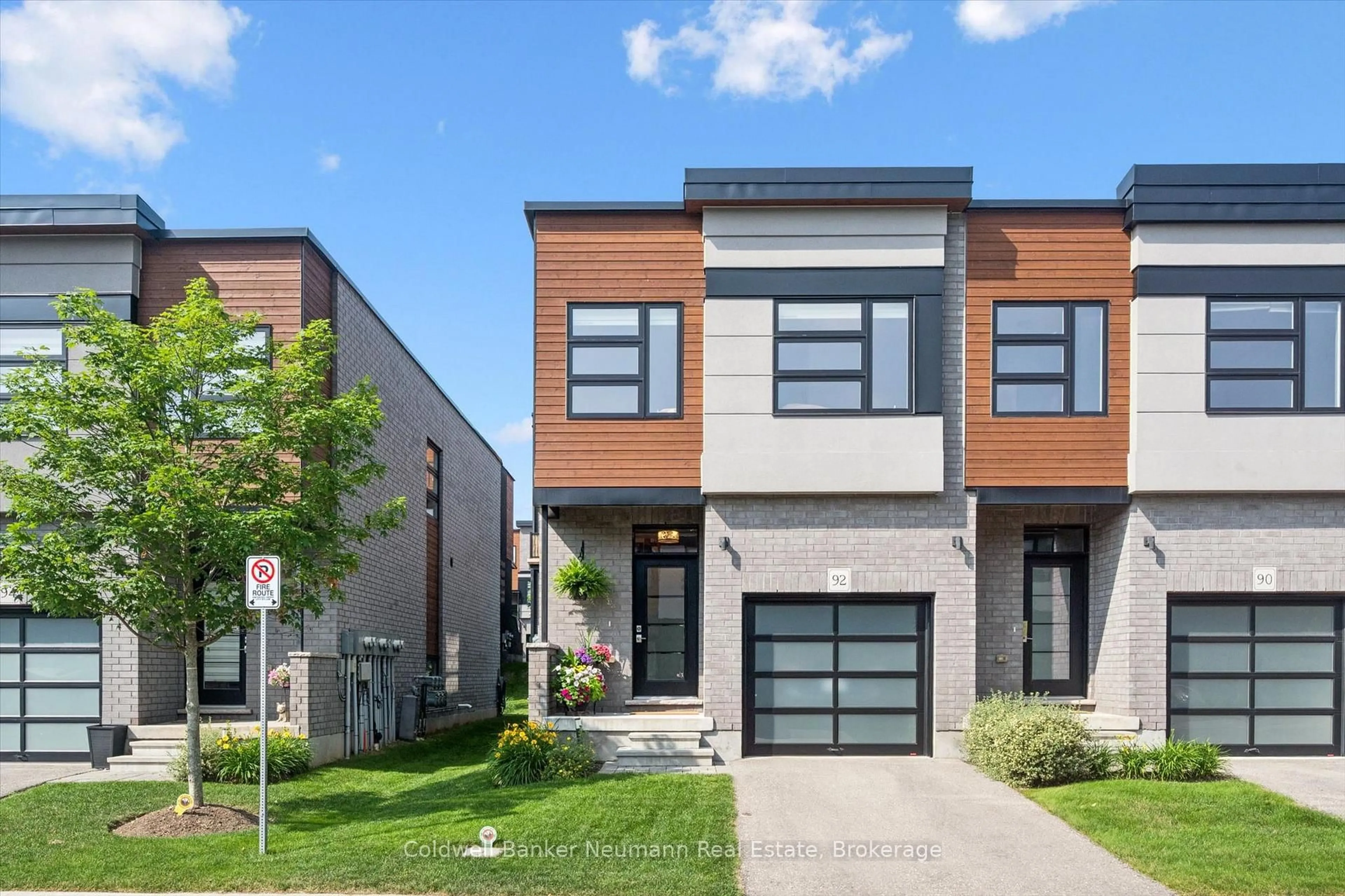 Home with brick exterior material, street for 60 Arkell Rd #92, Guelph Ontario N1L 0N8