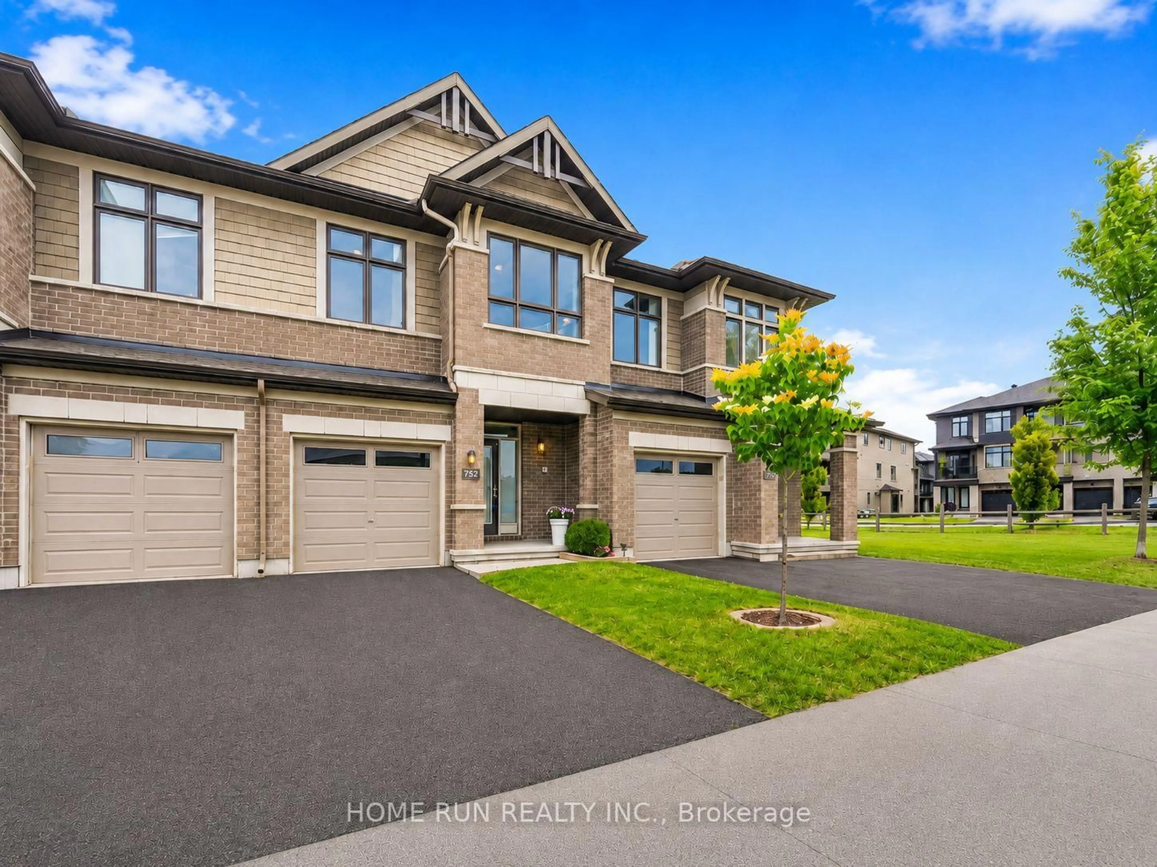 Unknown for 752 Carnelian Cres, Ottawa Ontario K4M 0E2