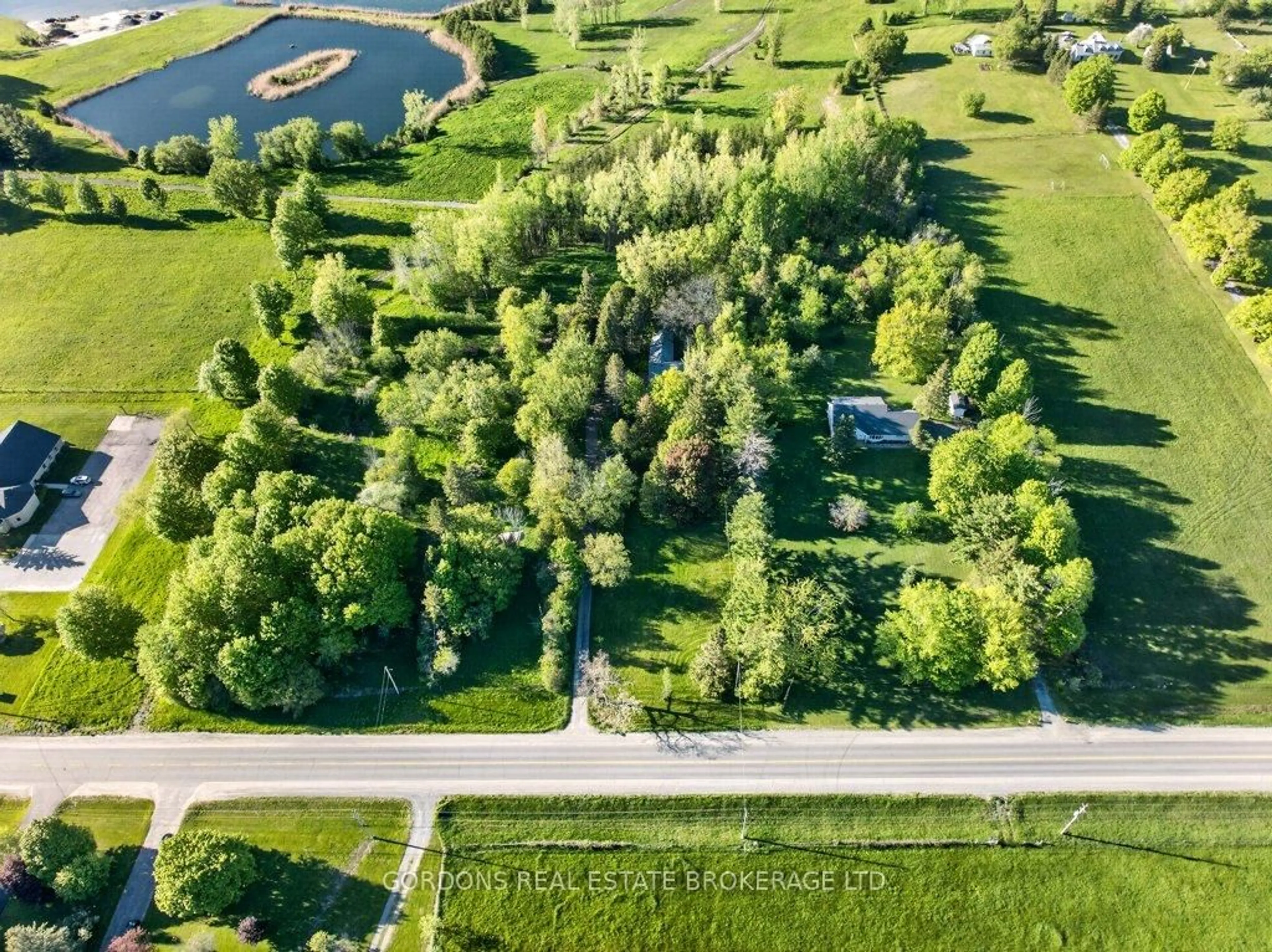 A pic from outside/outdoor area/front of a property/back of a property/a pic from drone, unknown for 1000 Unity Rd, Kingston Ontario K0H 1S0