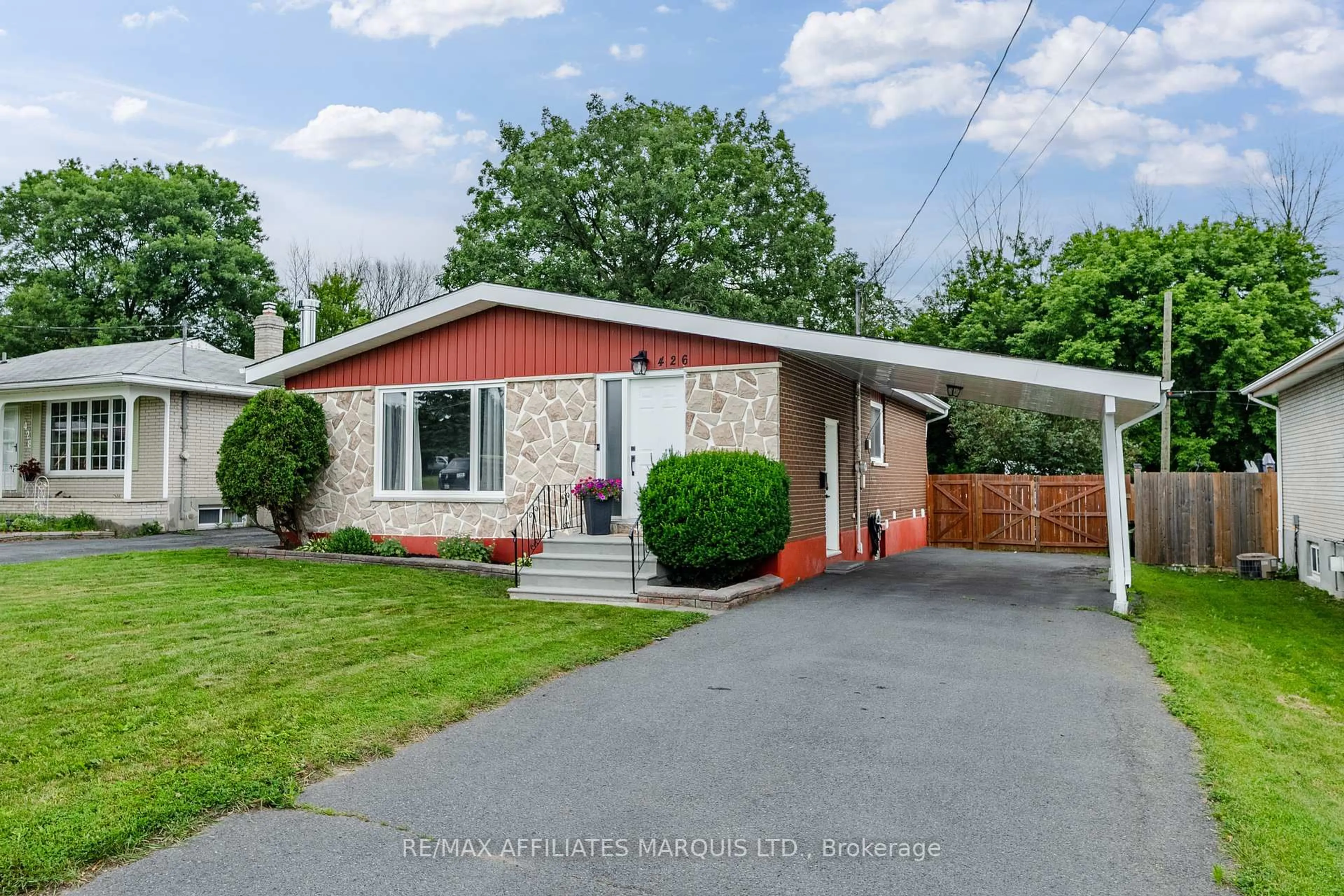 Home with brick exterior material, street for 426 Bellevue Cres, Cornwall Ontario K6H 5M9