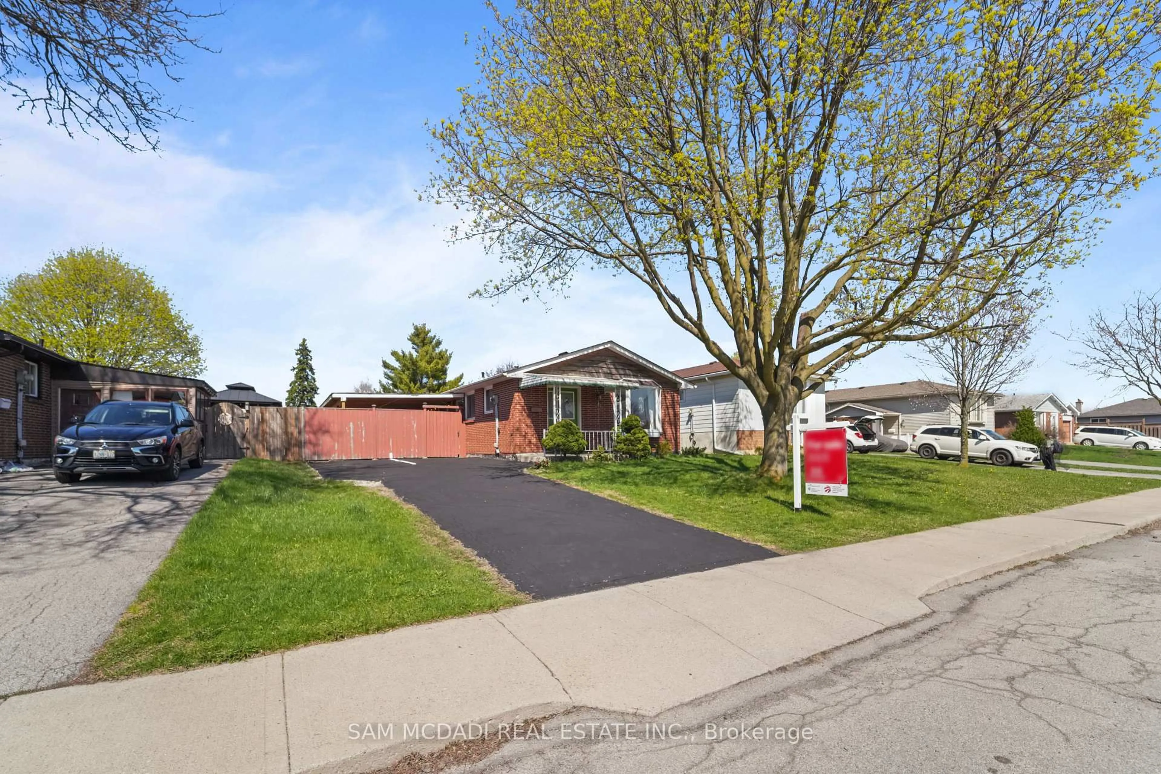 Home with brick exterior material, street for 79 Locheed Dr, Hamilton Ontario L8T 4L5